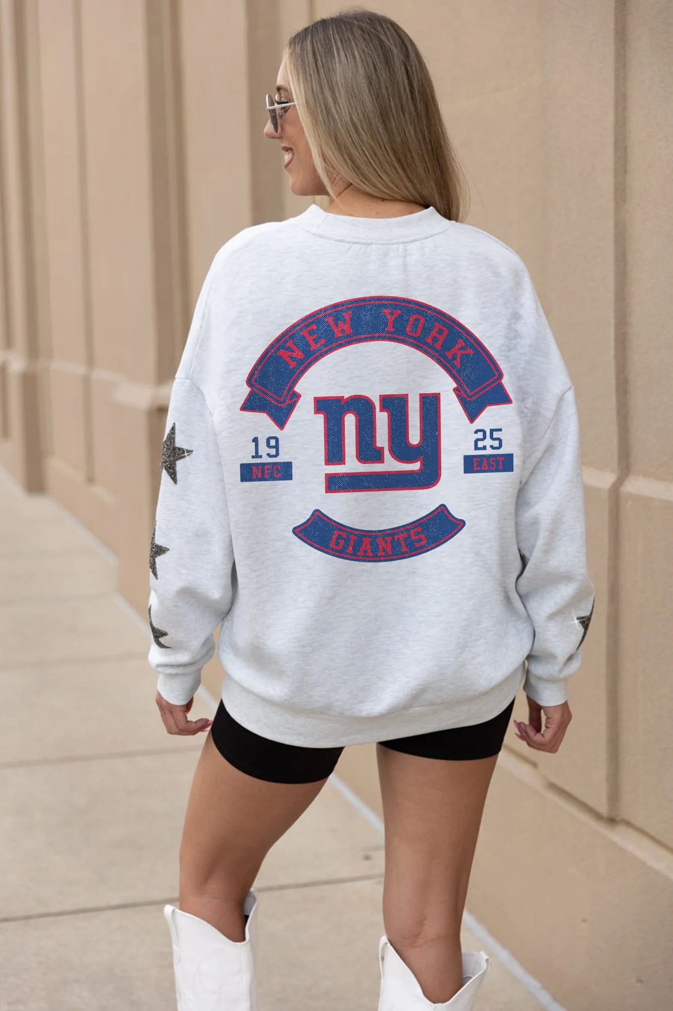 NEW YORK GIANTS Ready For It Star-Sleeve Crewneck Pullover