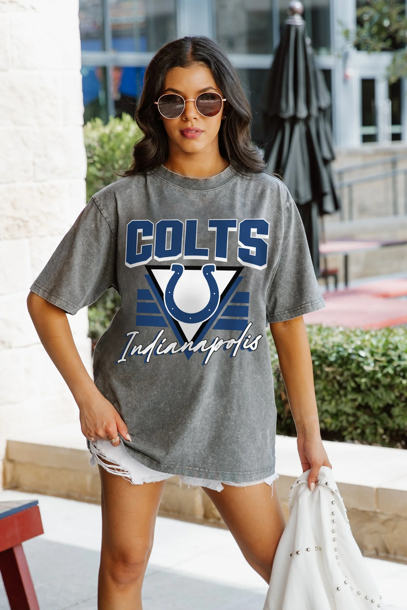 INDIANAPOLIS COLTS Play It Forward Oversized Crewneck Tee
