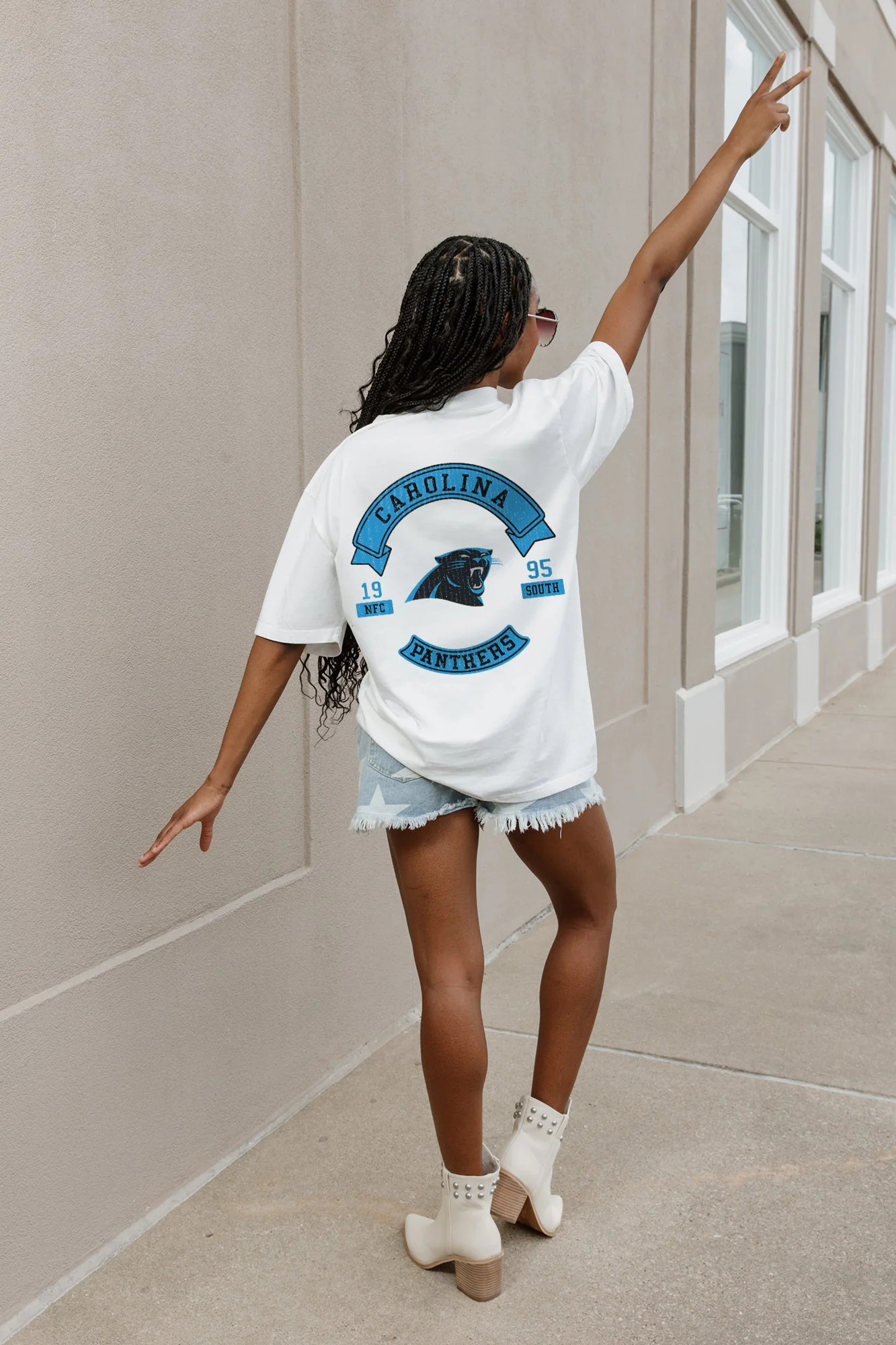 CAROLINA PANTHERS Out Of Bounds Oversized Crewneck Tee
