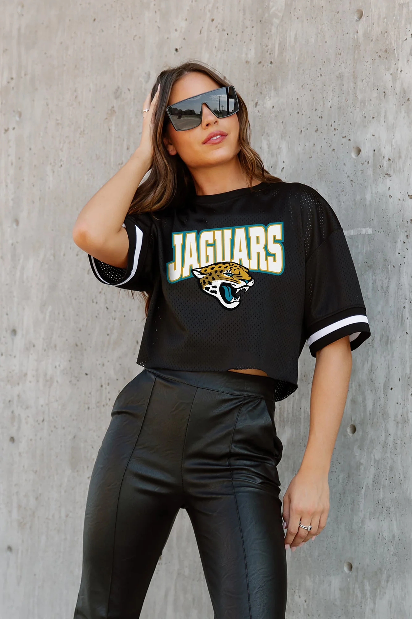 JACKSONVILLE JAGUARS Automatic Down Lightweight Striped Sleeve Top