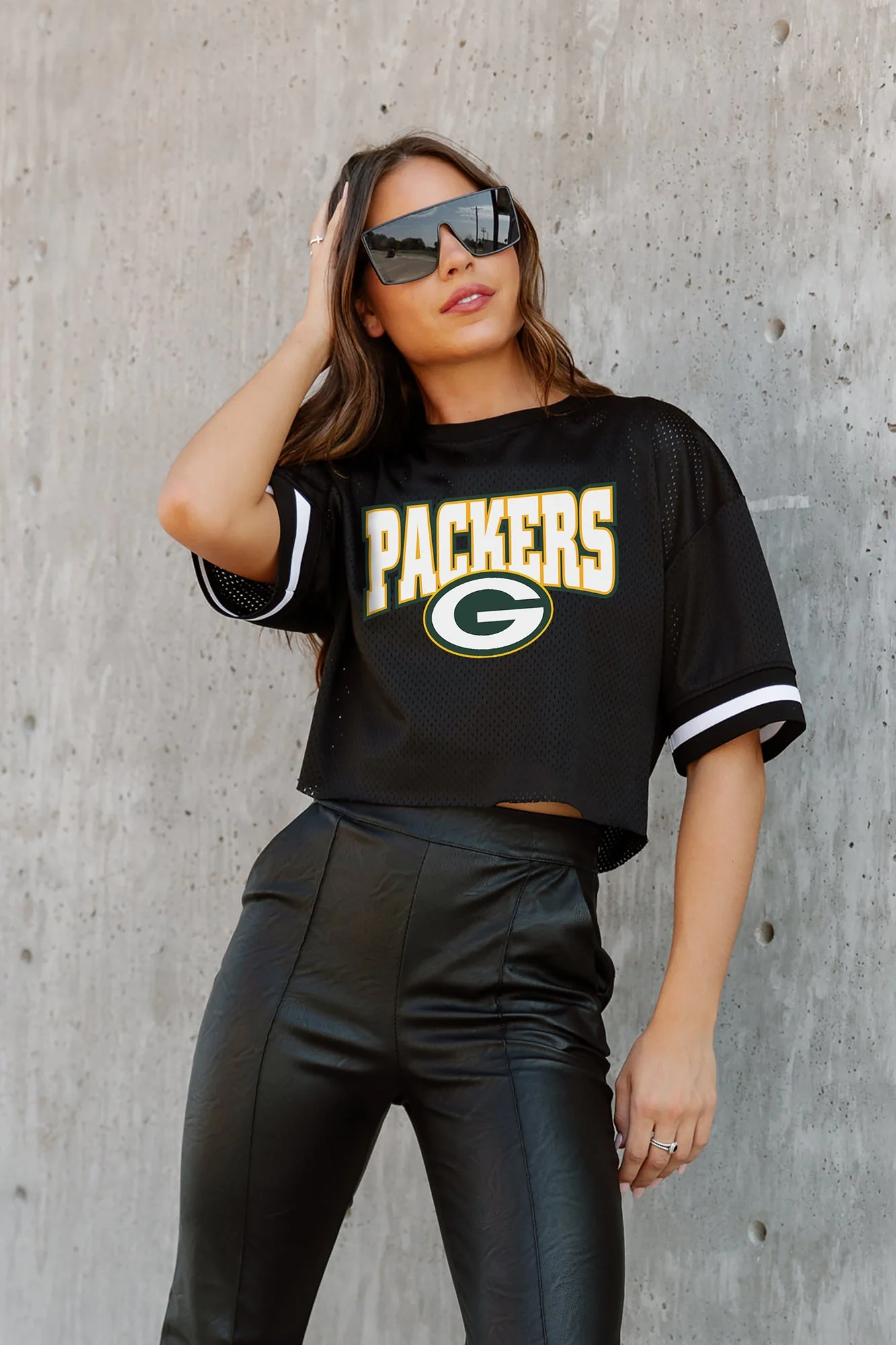 GREEN BAY PACKERS Automatic Down Lightweight Striped Sleeve Top