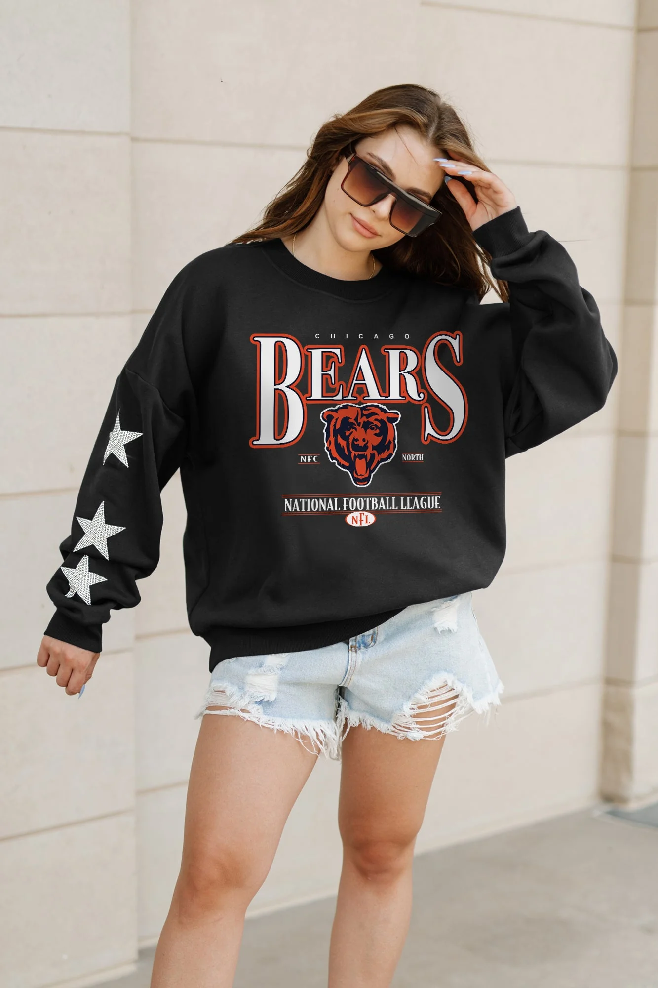 CHICAGO BEARS Gameday Glimmer Embellished Star-Sleeve Pullover