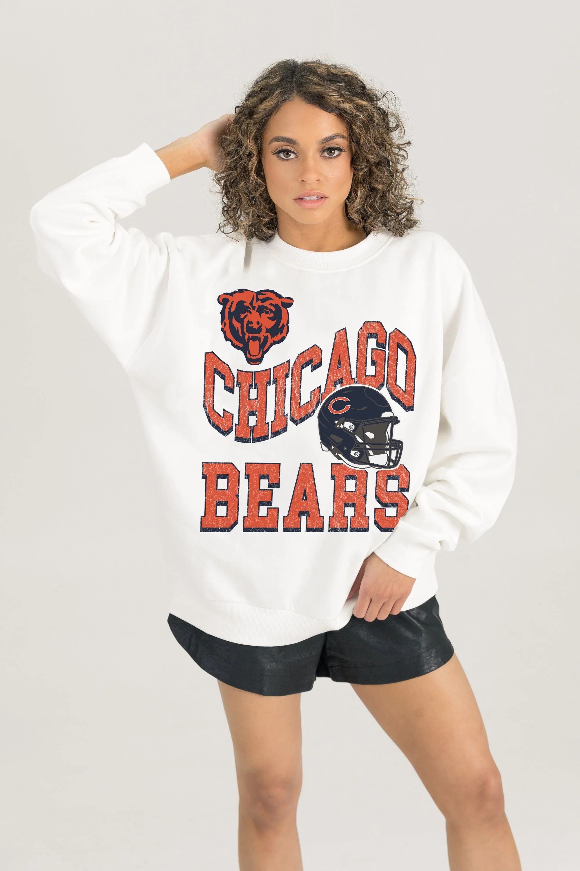 CHICAGO BEARS HARD EARNED PREMIUM FLEECE CREWNECK PULLOVER