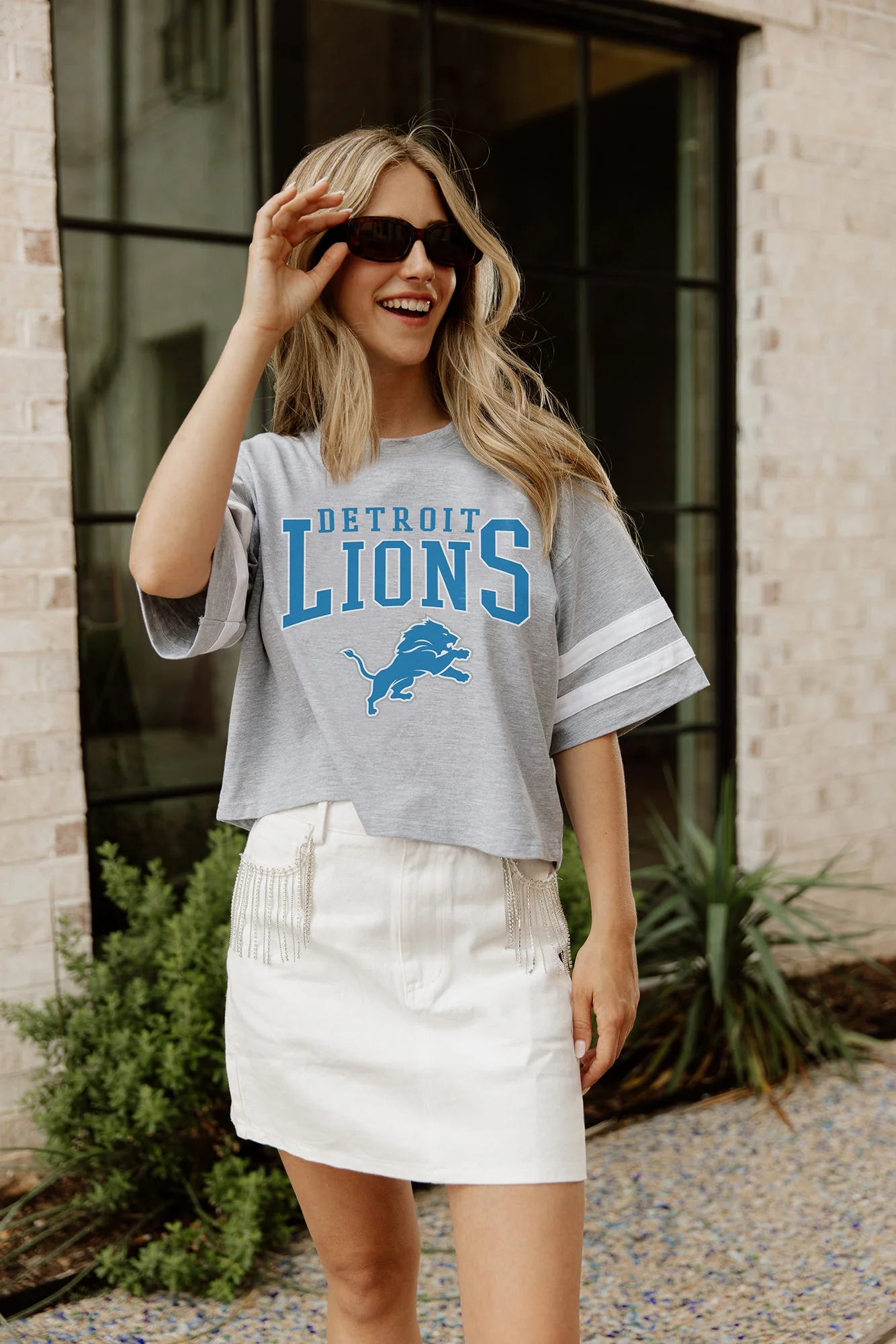 DETROIT LIONS Gridiron Glam Crop Tee With Striped Detail
