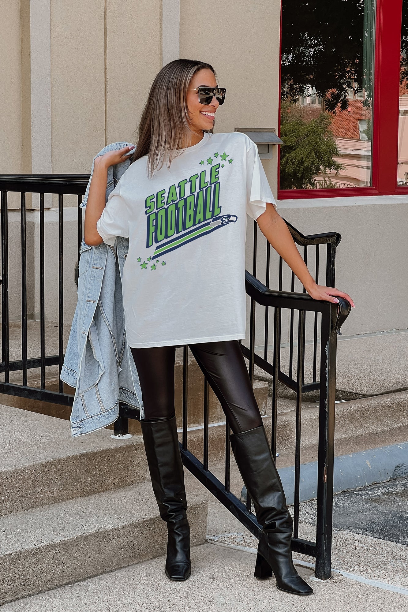 SEATTLE SEAHAWKS Coming In Hot Oversized Crewneck Tee
