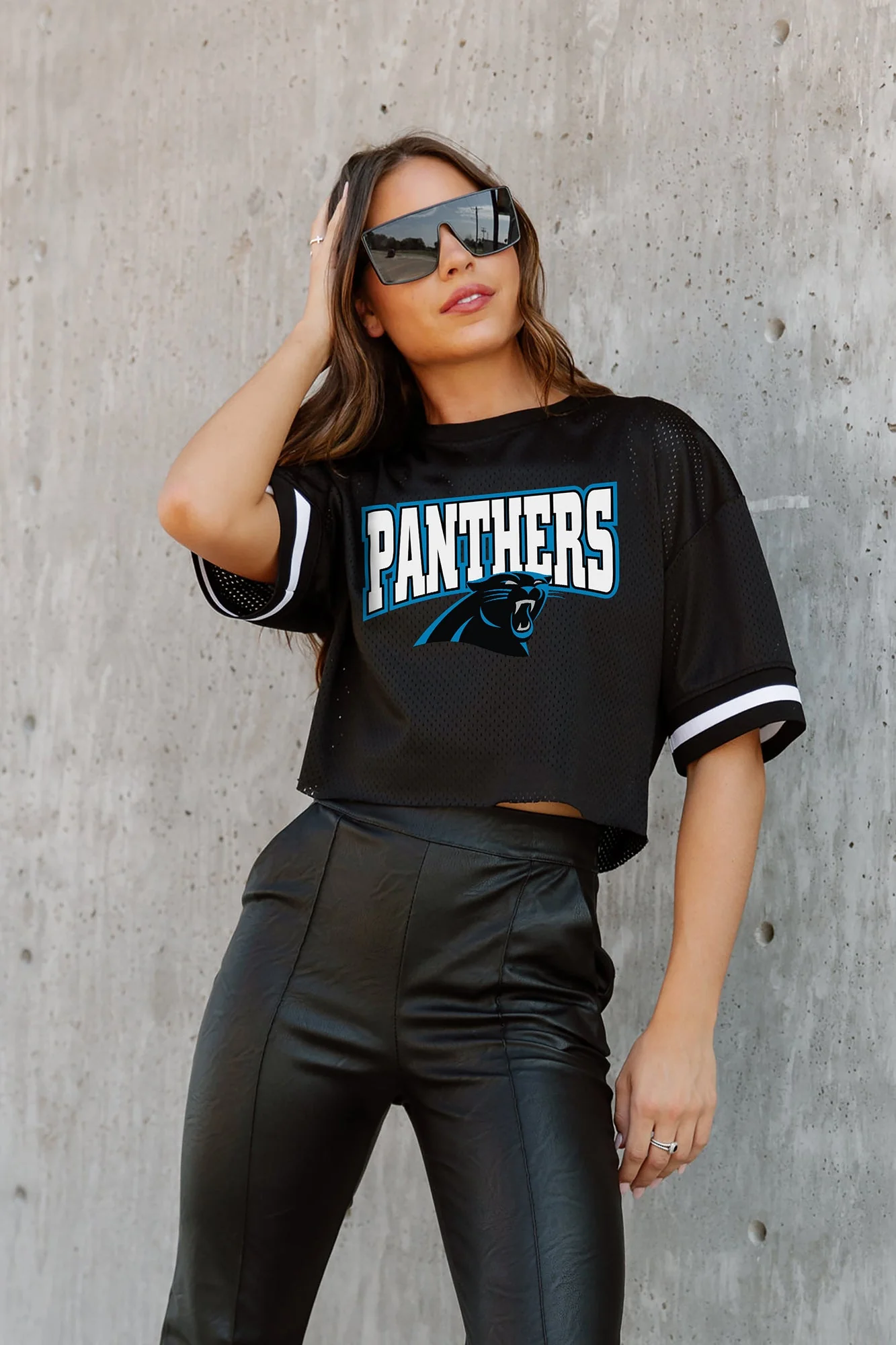 CAROLINA PANTHERS Automatic Down Lightweight Striped Sleeve Top