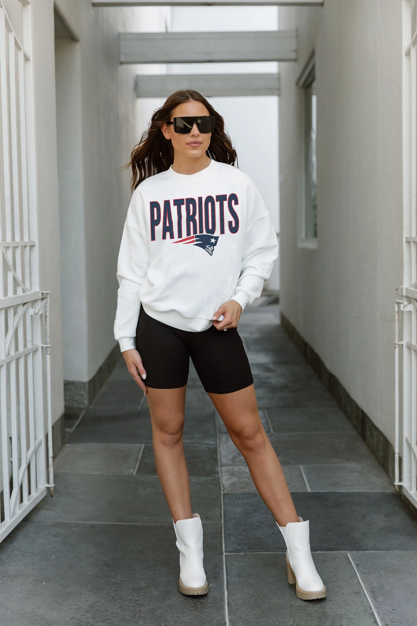 NEW ENGLAND PATRIOTS Just Go With It Fleece Pullover