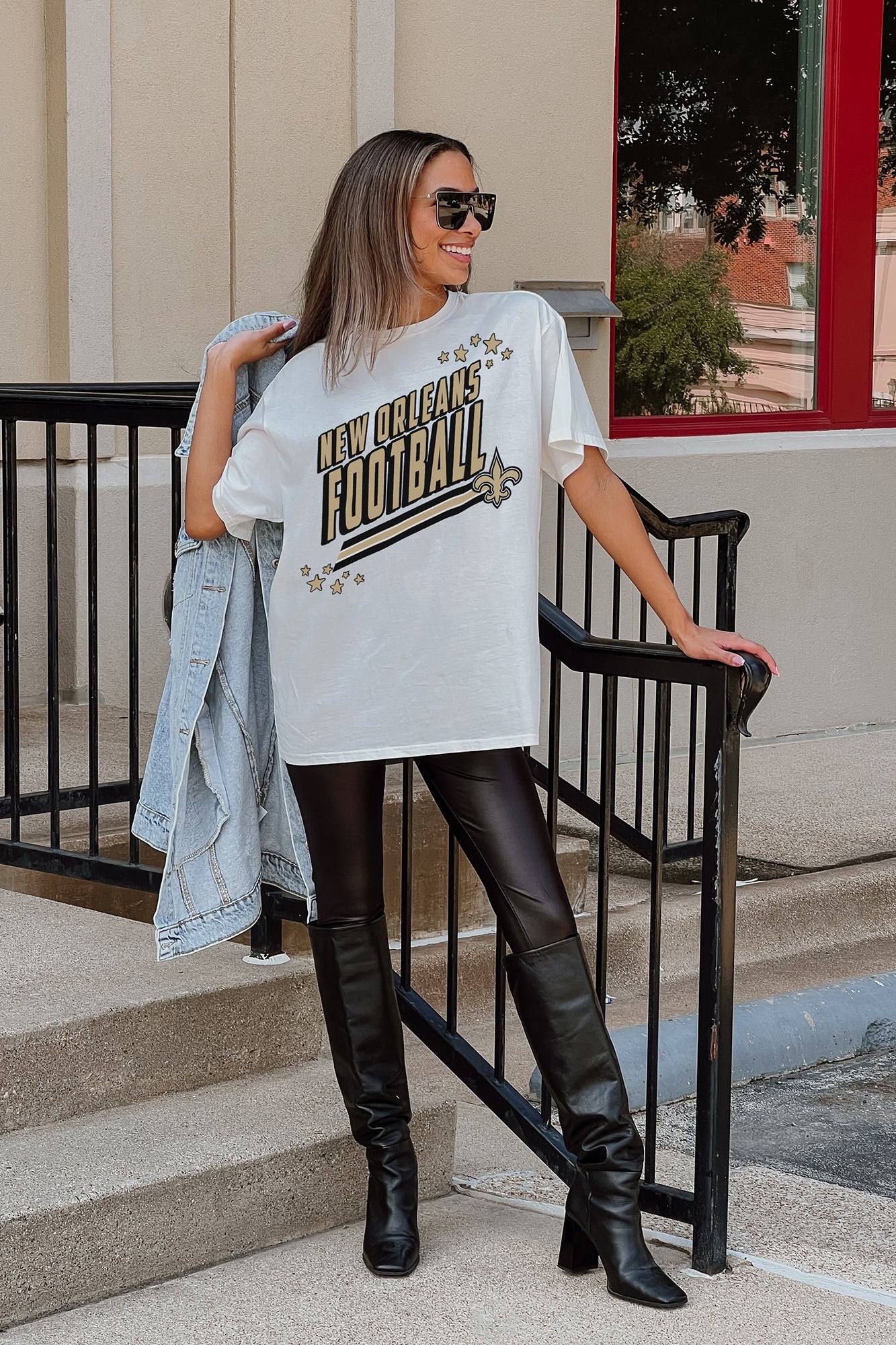 NEW ORLEANS SAINTS Coming In Hot Oversized Crewneck Tee