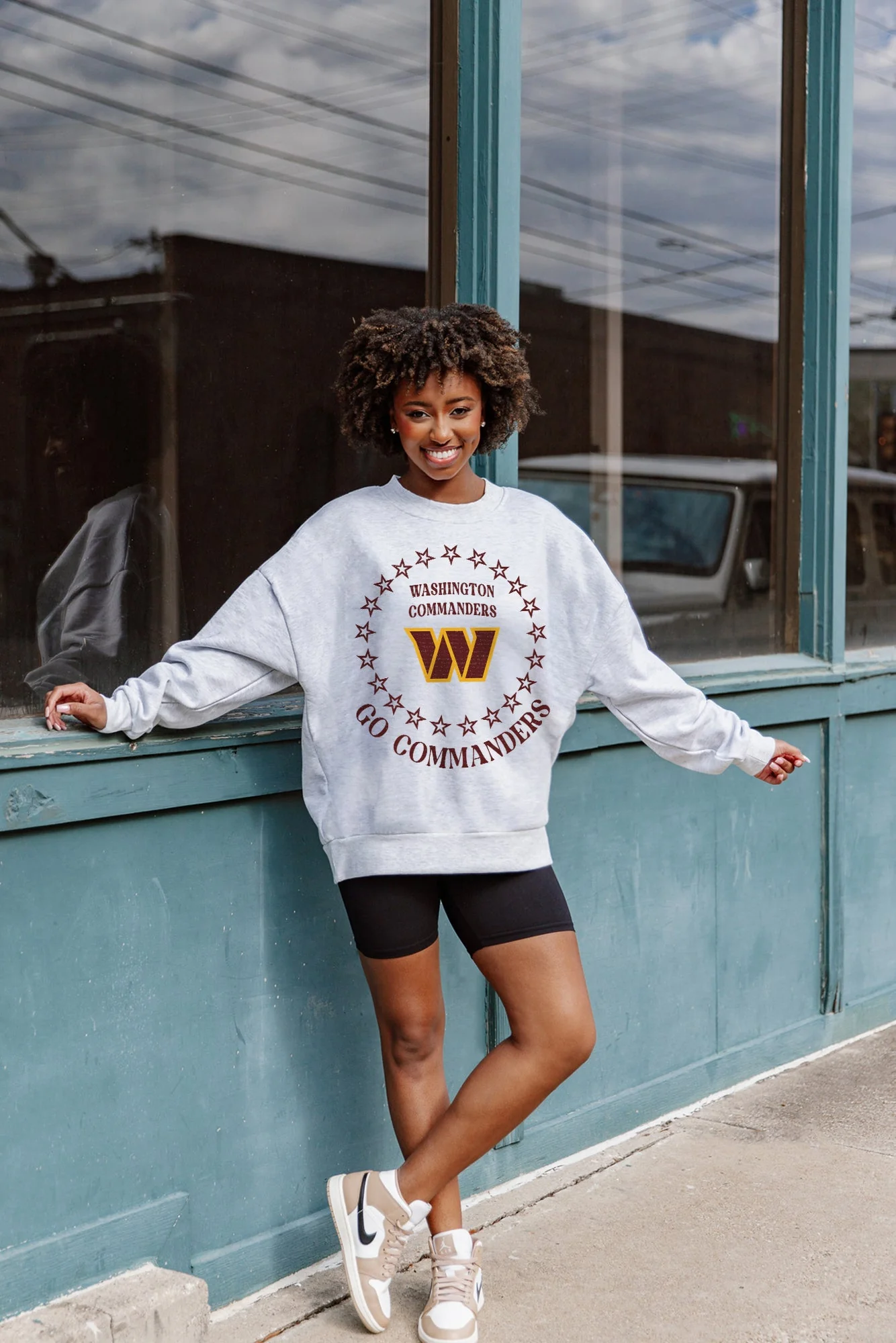 WASHINGTON COMMANDERS Superstar Fleece Crewneck Pullover