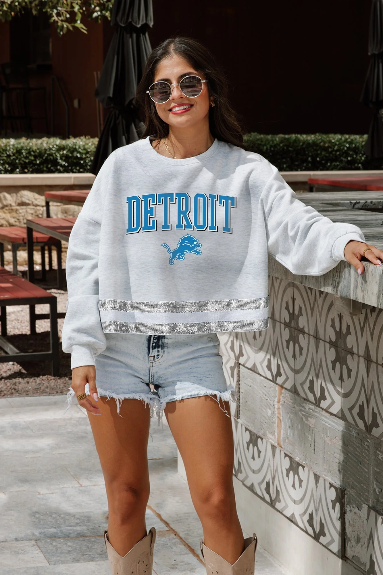 DETROIT LIONS Pass The Shine Long-Sleeve Metallic-Stripe Top