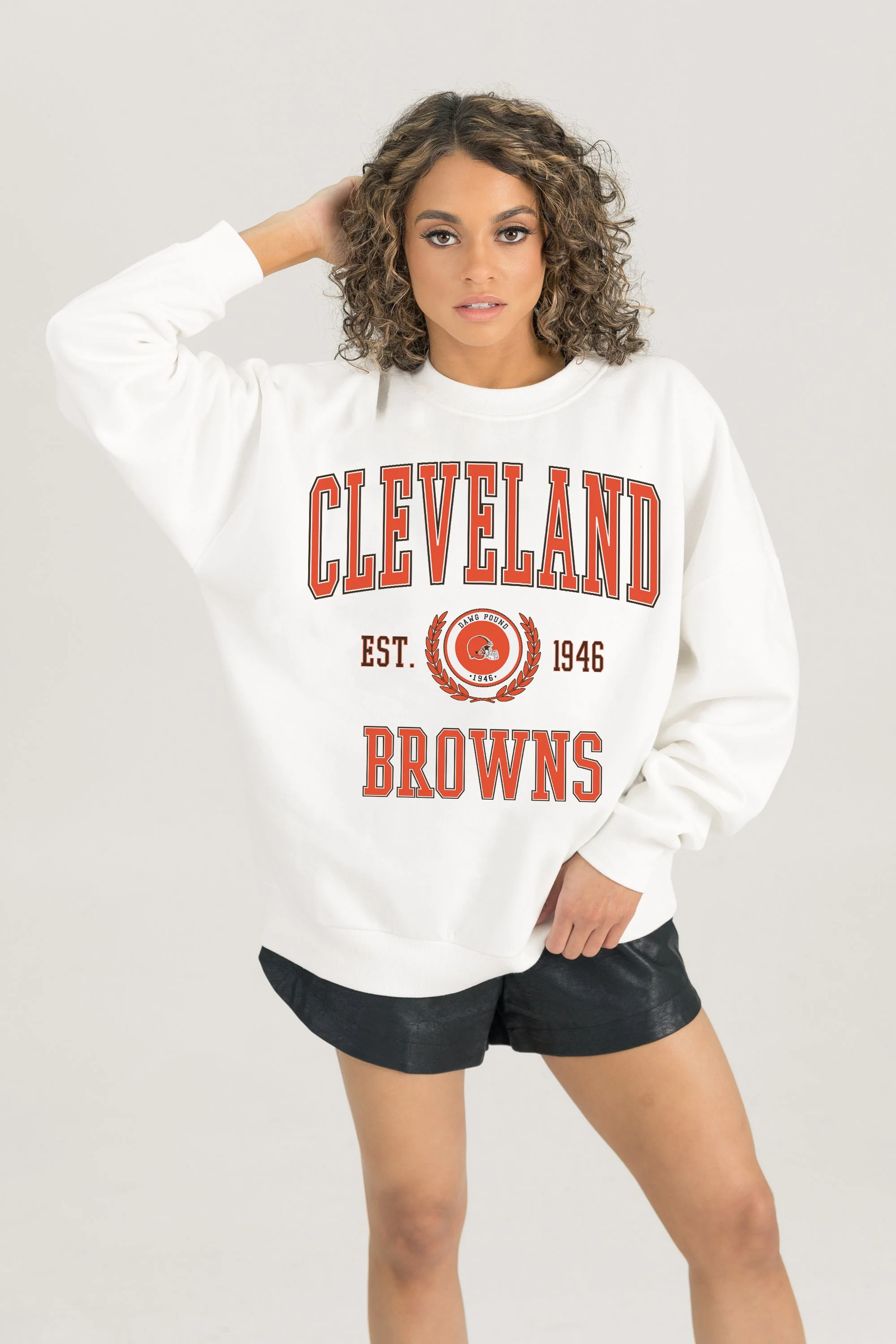 CLEVELAND BROWNS Timeless Triumph Fleece Crewneck Pullover