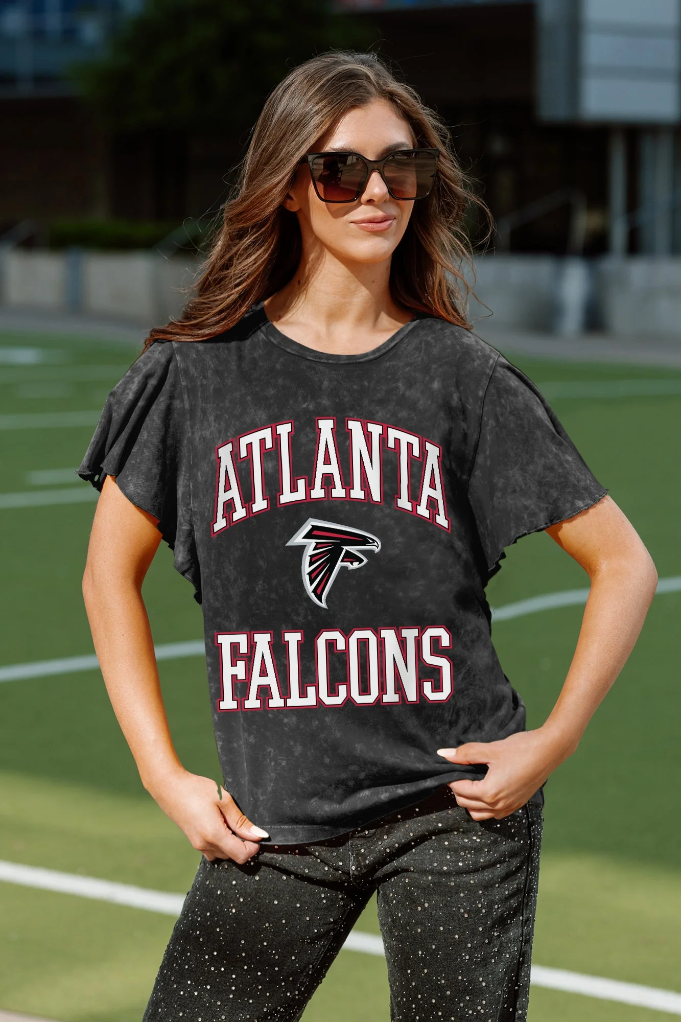 ATLANTA FALCONS VICTORY MODE FLUTTER SLEEVE TEE IN BLACK