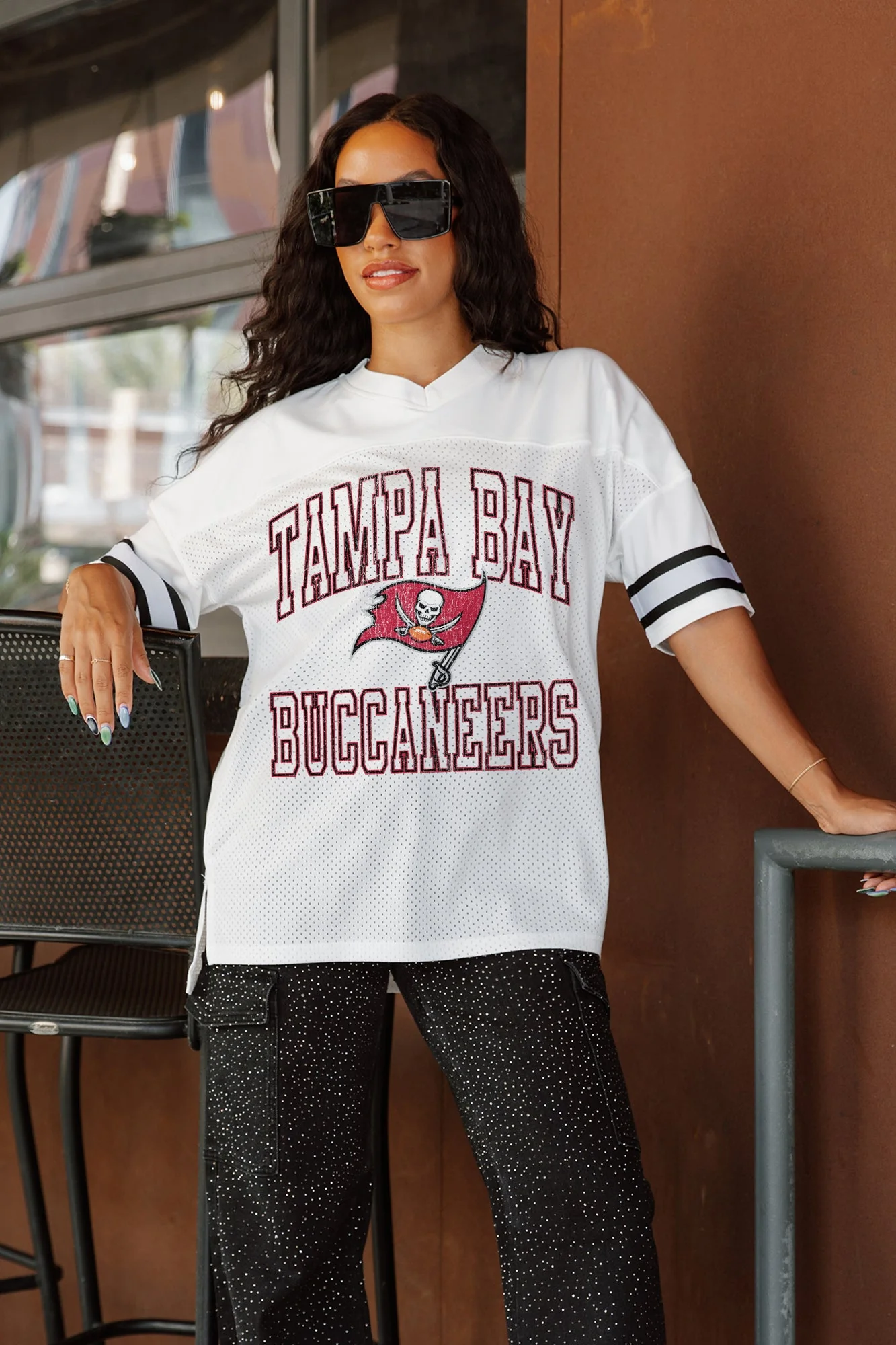 TAMPA BAY BUCCANEERS A Step Ahead Oversized Mesh Tee