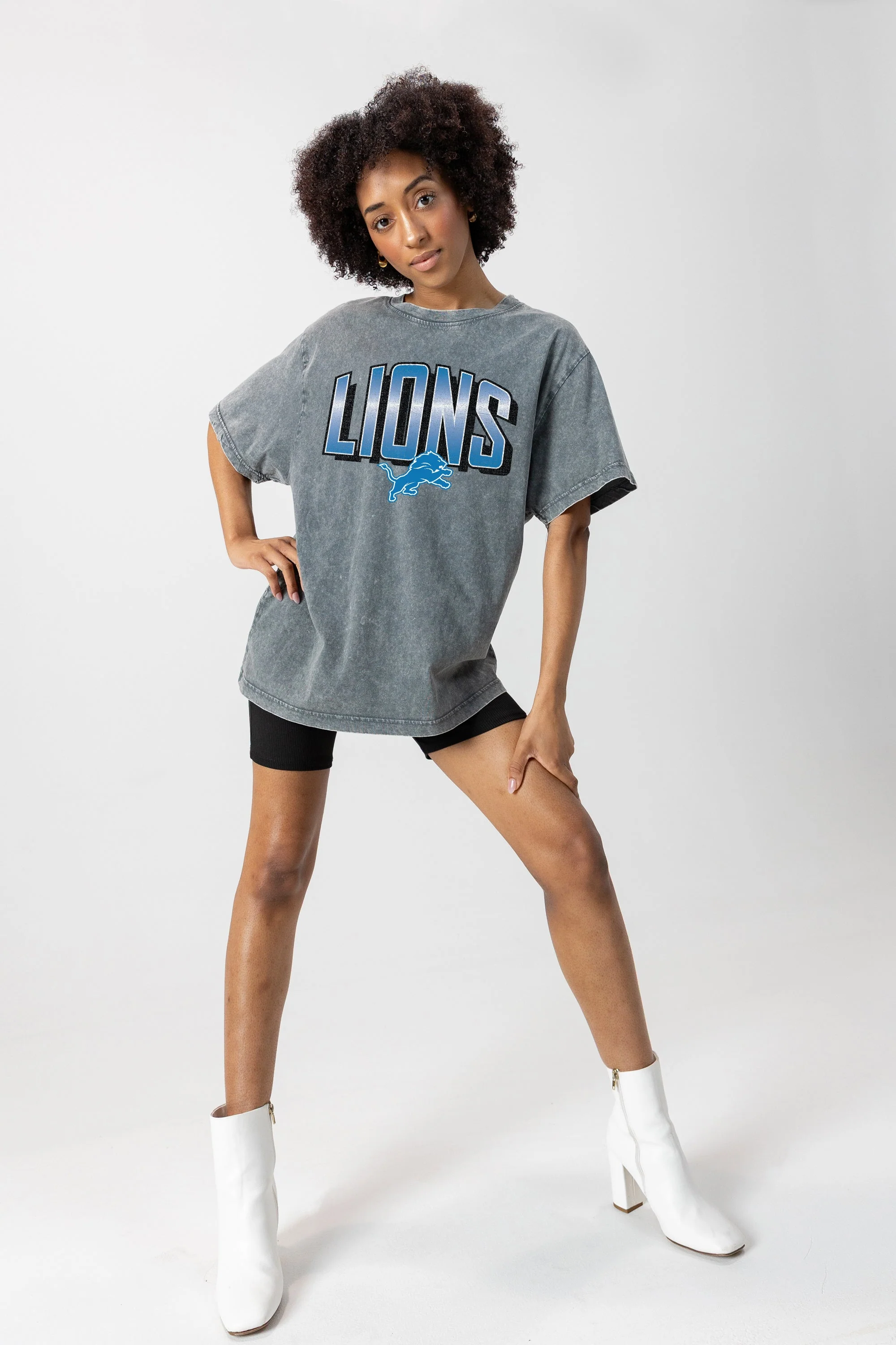 DETROIT LIONS Peak Performance Oversized Crewneck Tee