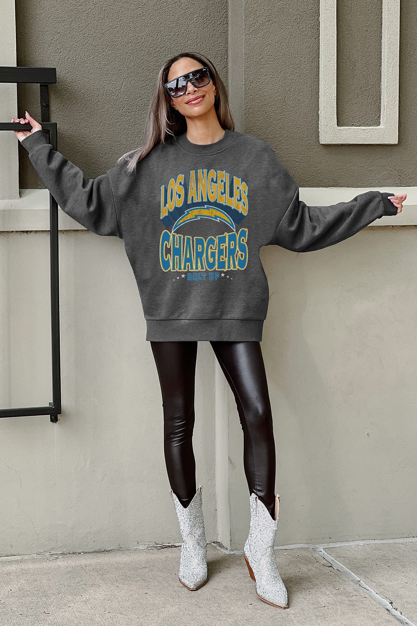 LOS ANGELES CHARGERS Long Weekend Fleece Crewneck Pullover