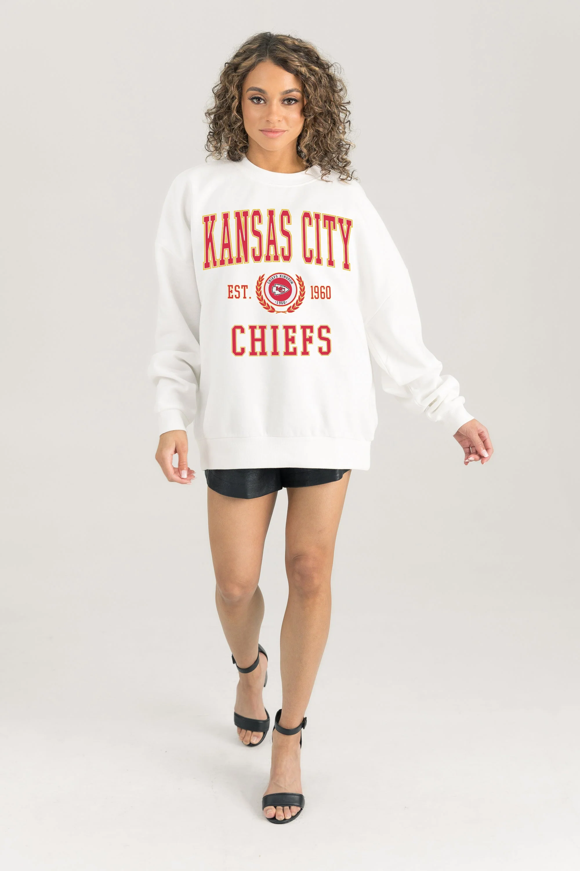 KANSAS CITY CHIEFS Timeless Triumph Fleece Crewneck Pullover