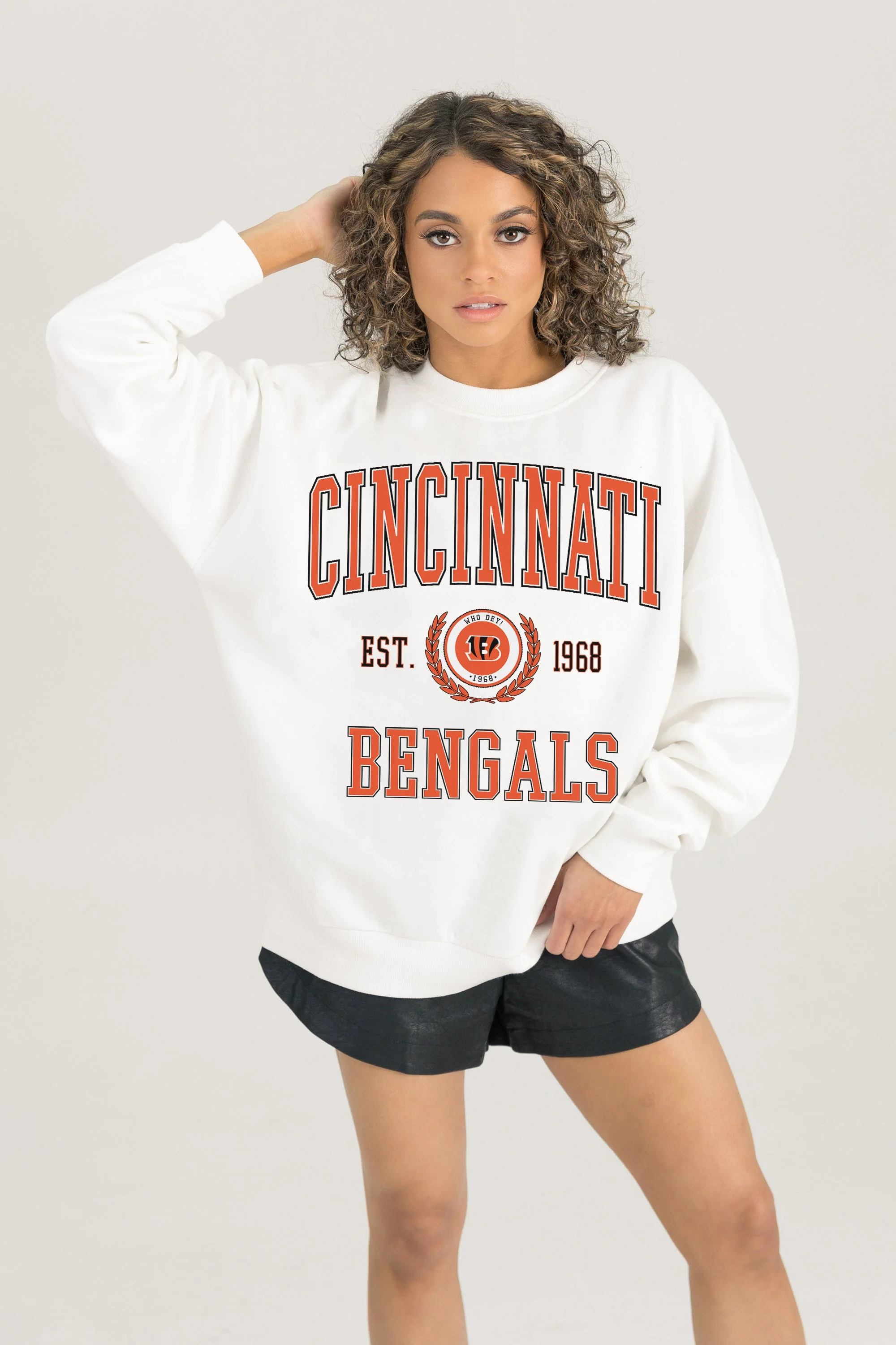 CINCINNATI BENGALS Timeless Triumph Fleece Crewneck Pullover