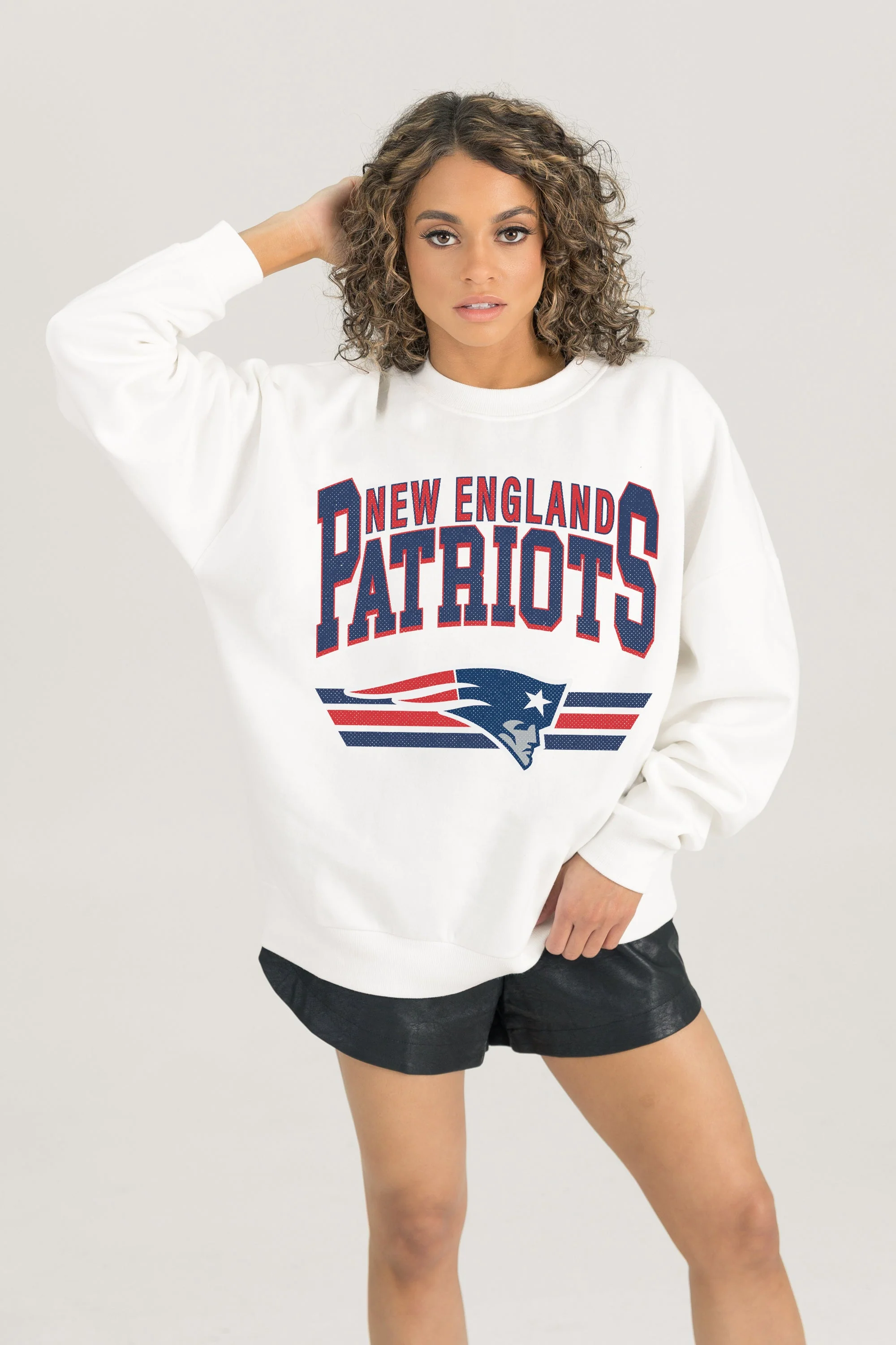 NEW ENGLAND PATRIOTS SWIFT STRIKE PREMIUM FLEECE CREWNECK PULLOVER