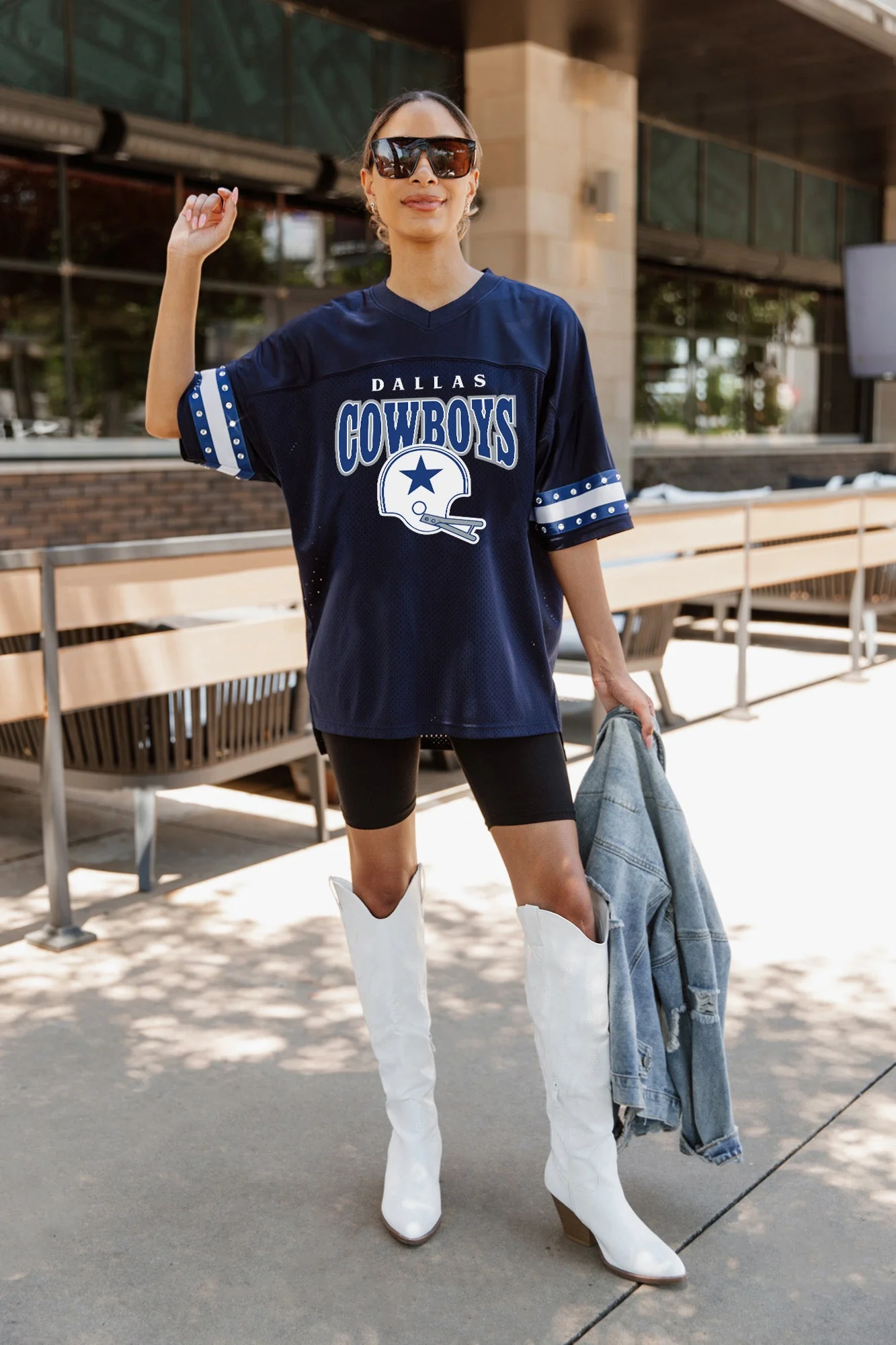 DALLAS COWBOYS Vintage Appeal Oversized Rhinestone-Striped Top