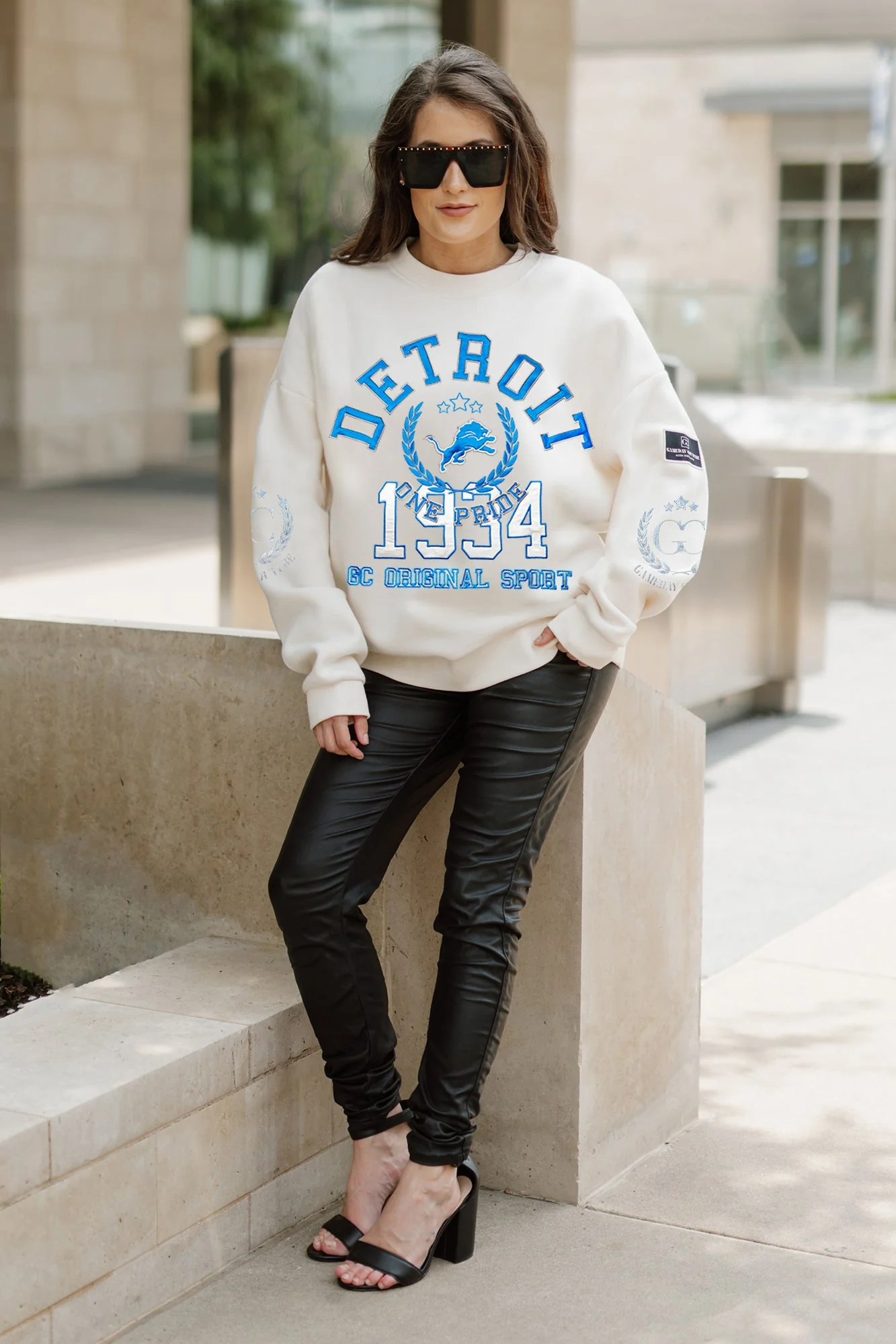 DETROIT LIONS Gameday Slay Fleece Drop-Shoulder Crewneck