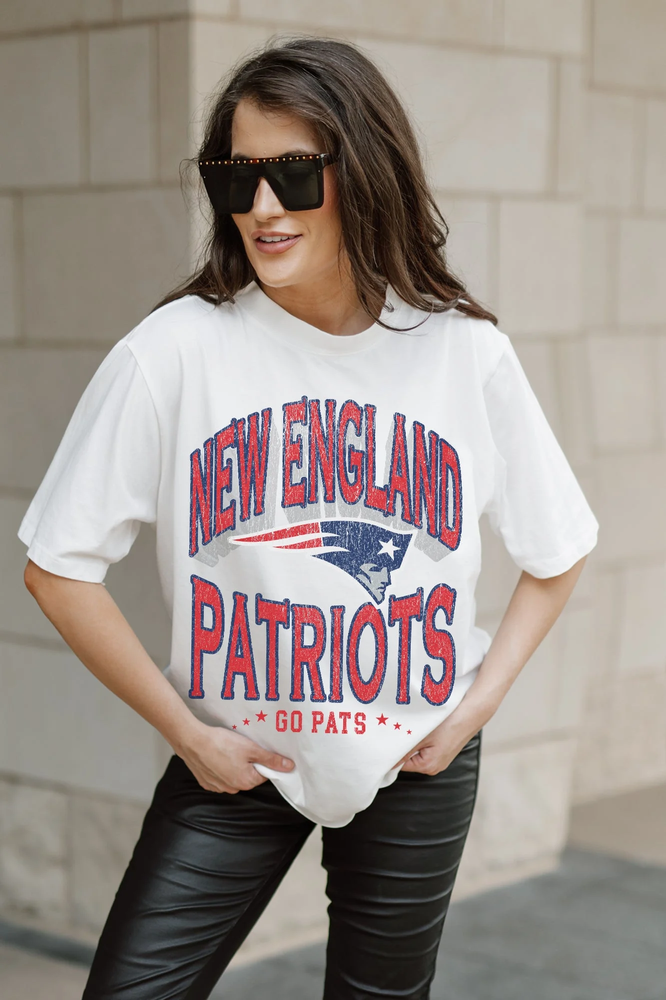 NEW ENGLAND PATRIOTS Shakedown Oversized Crewneck Tee