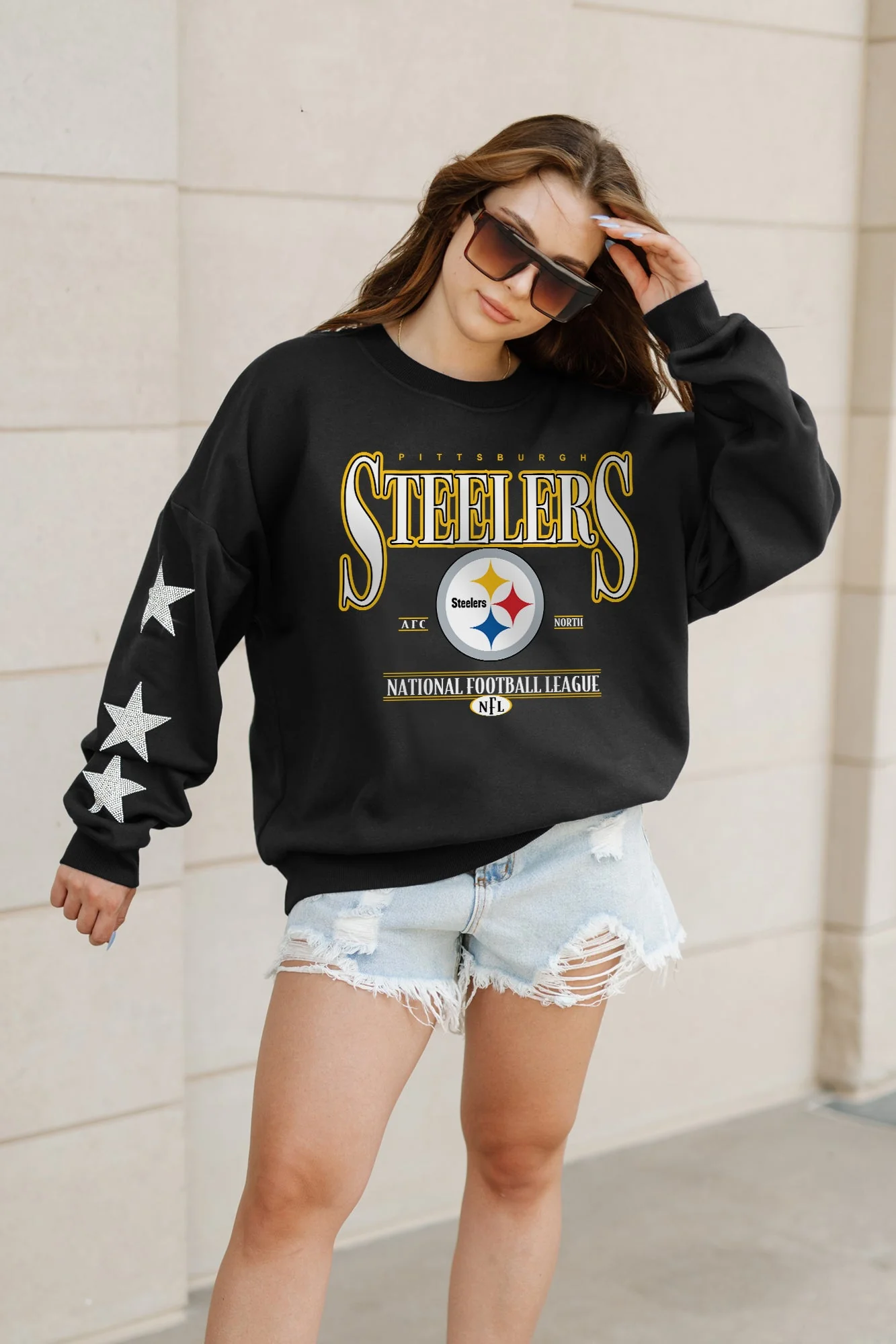 PITTSBURGH STEELERS Gameday Glimmer Embellished Star-Sleeve Pullover
