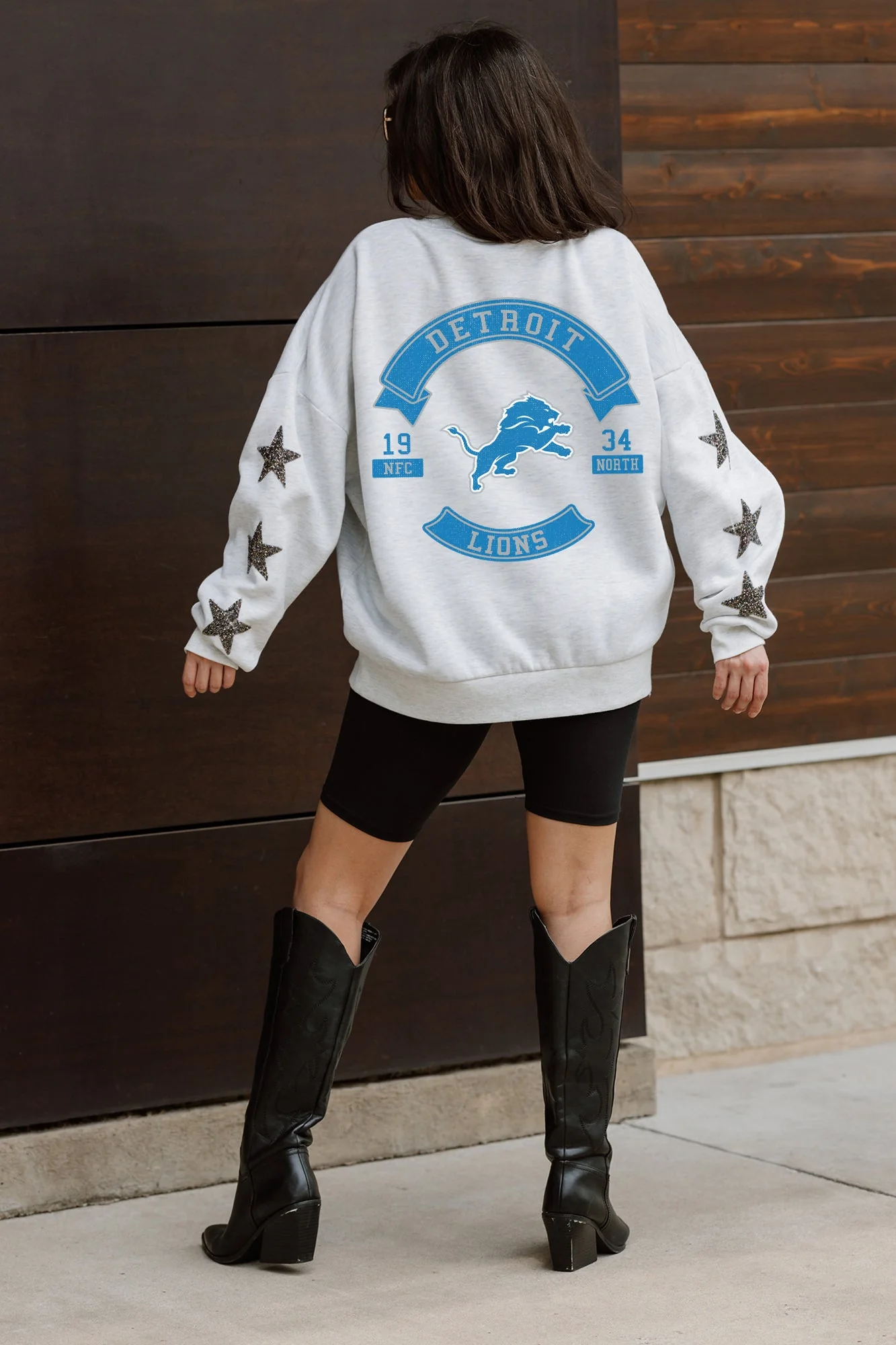 DETROIT LIONS Ready For It Star-Sleeve Crewneck Pullover