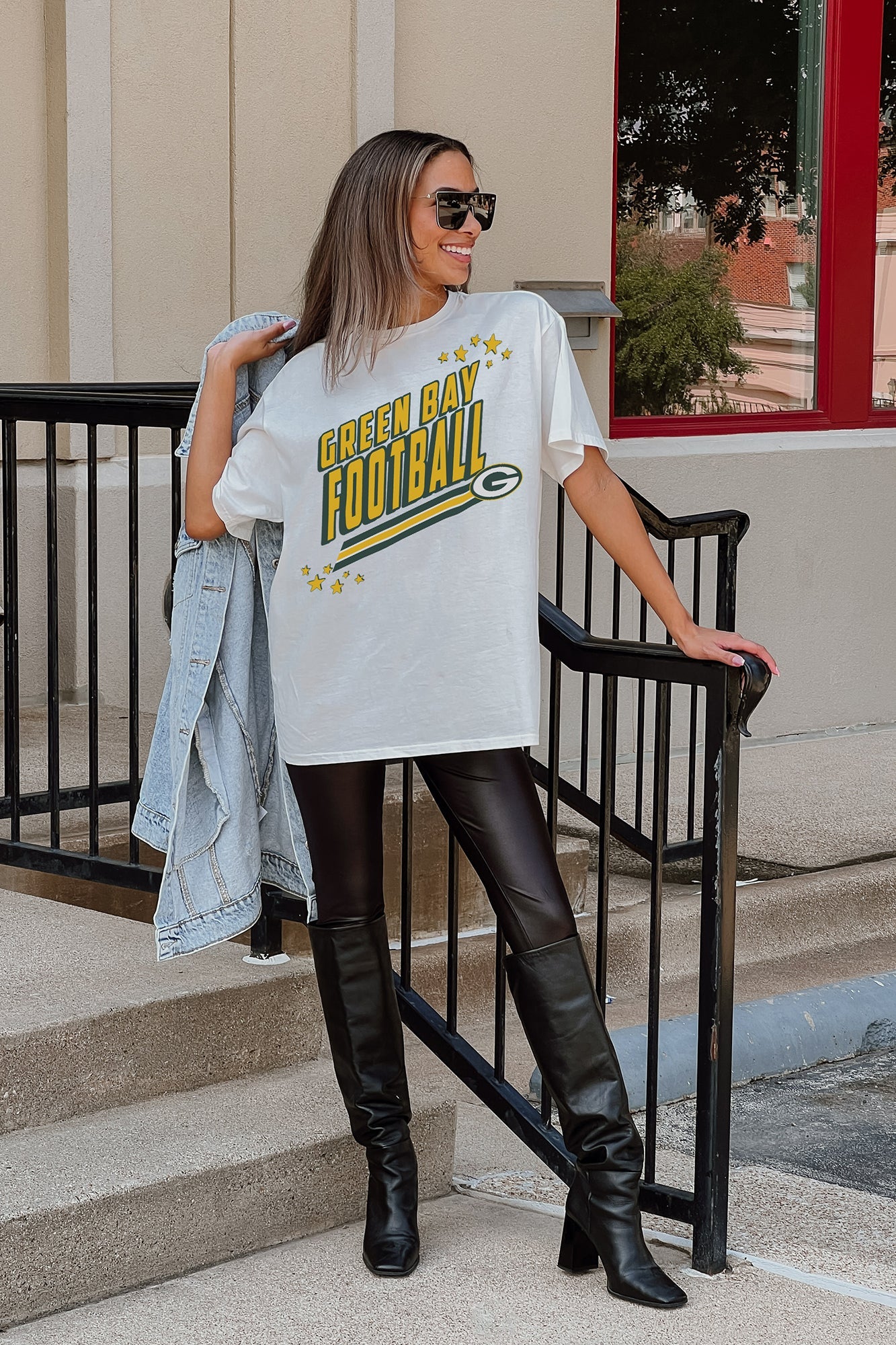 GREEN BAY PACKERS Coming In Hot Oversized Crewneck Tee