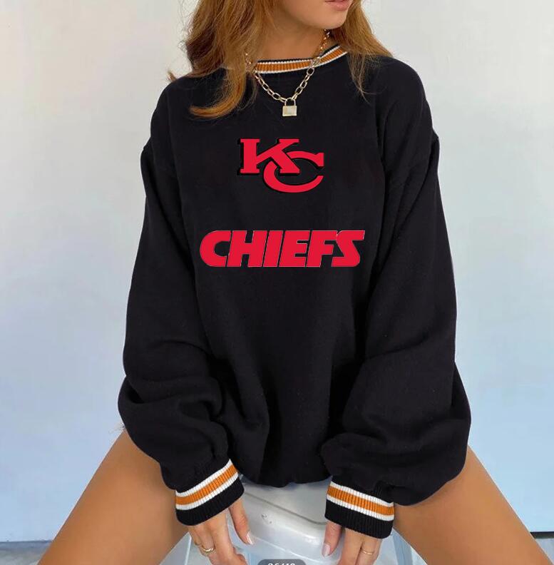 KANSAS CITY CHIEFSTrendy new printed round neck women's sweatshirt 2