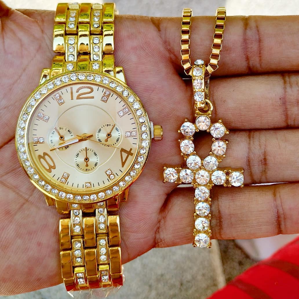 18K Gold Diamond Face Watch 2