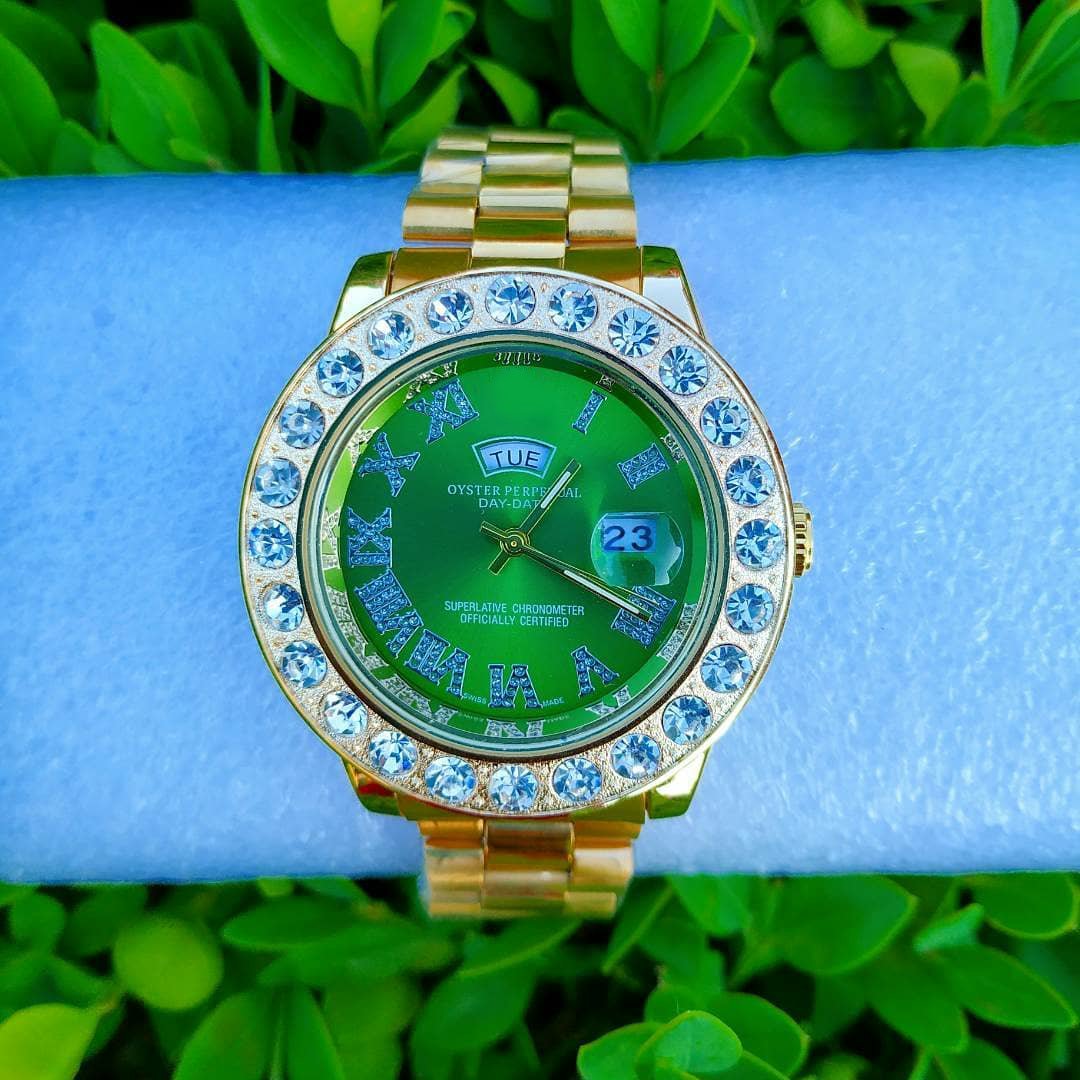 18K Gold Diamond Crown Watch
