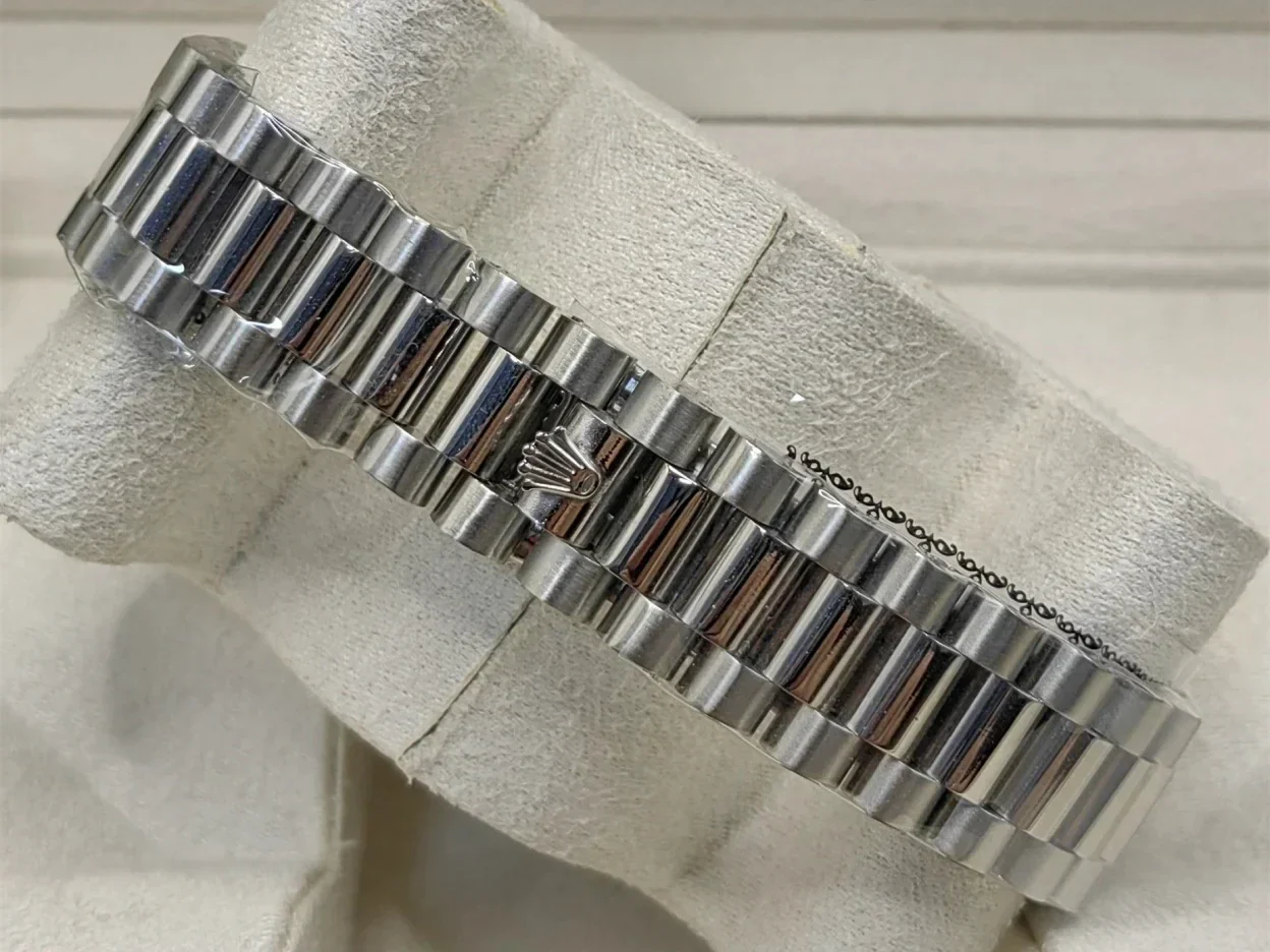 Day-Date M228239-0002 40mm Super