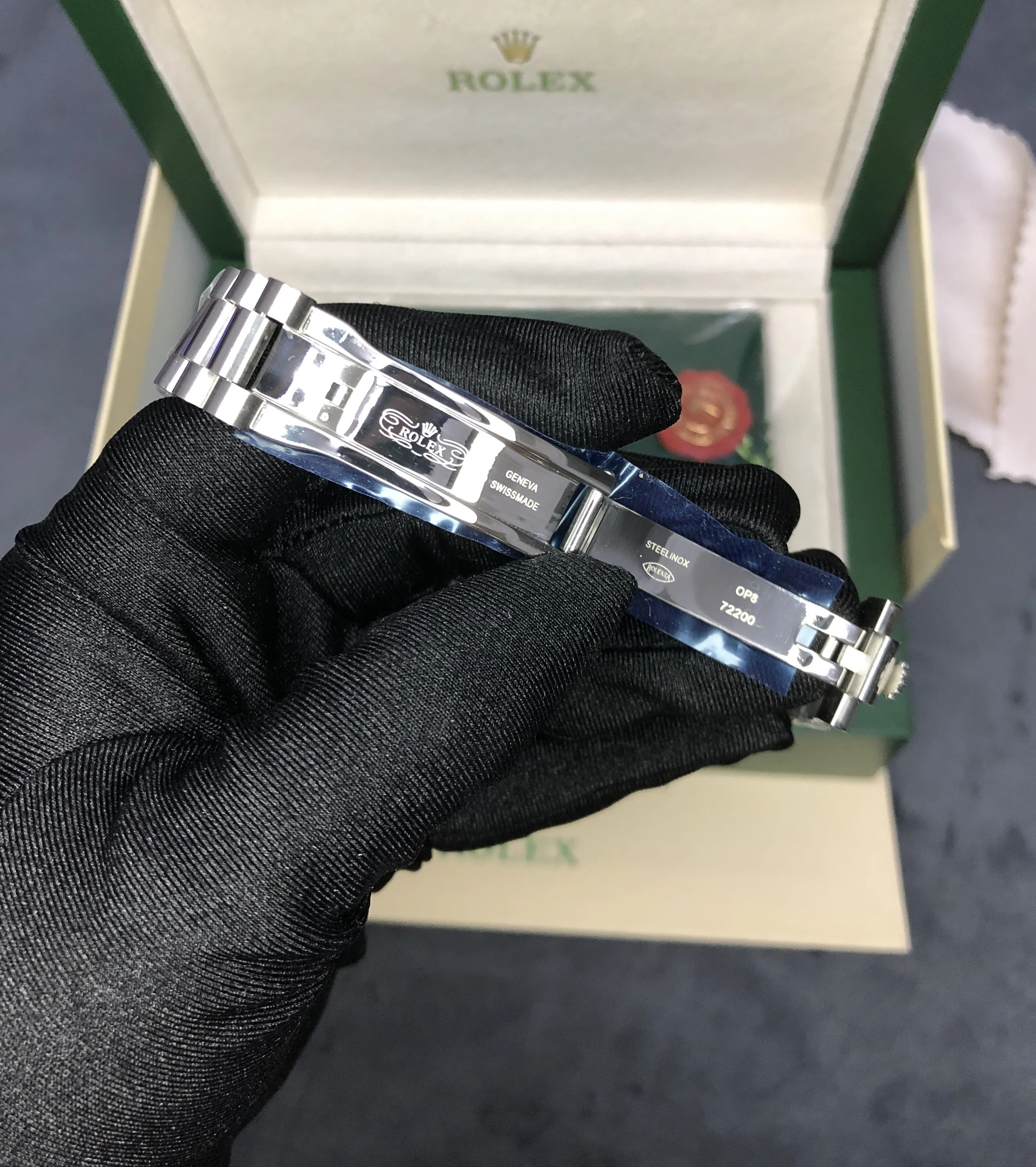 Day-Date M228236-0012 40mm Super