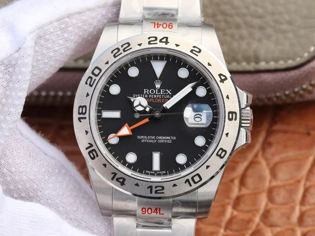 Explorer II M226570-0002 42mm Super