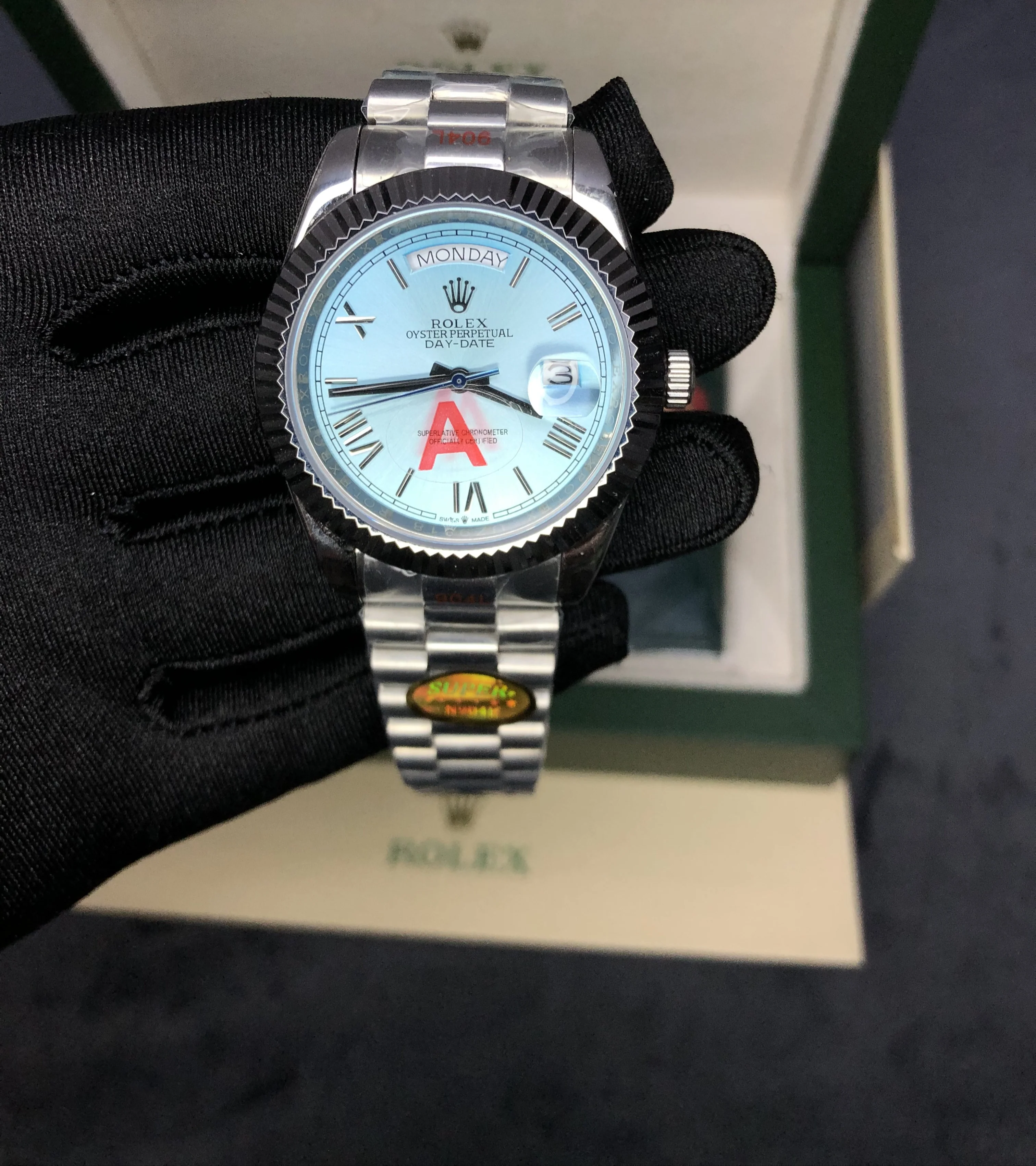 Day-Date M228236-0012 40mm Super