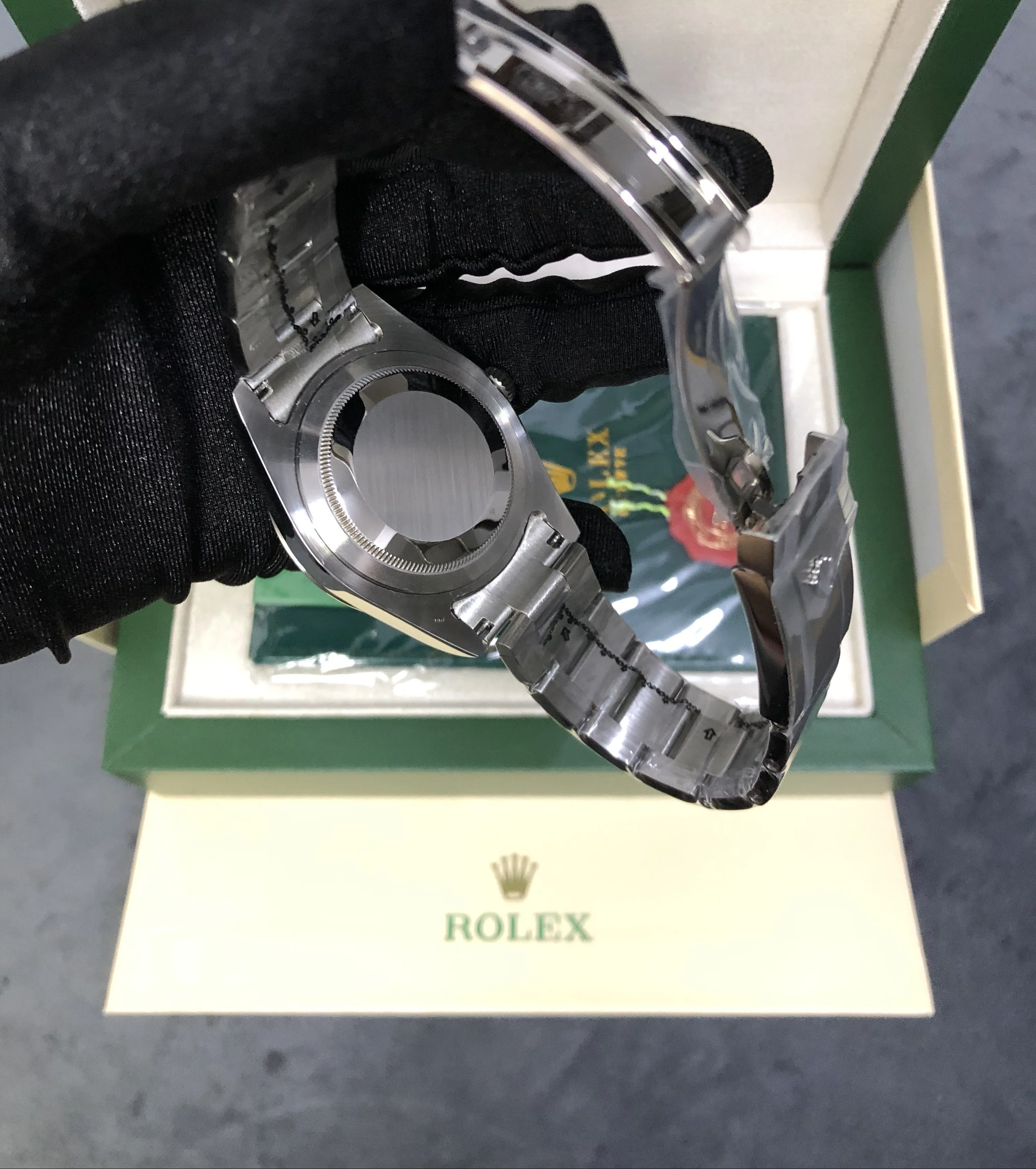 Oyster Perpetual M124300-0008 31mm 36mm 41mm Super