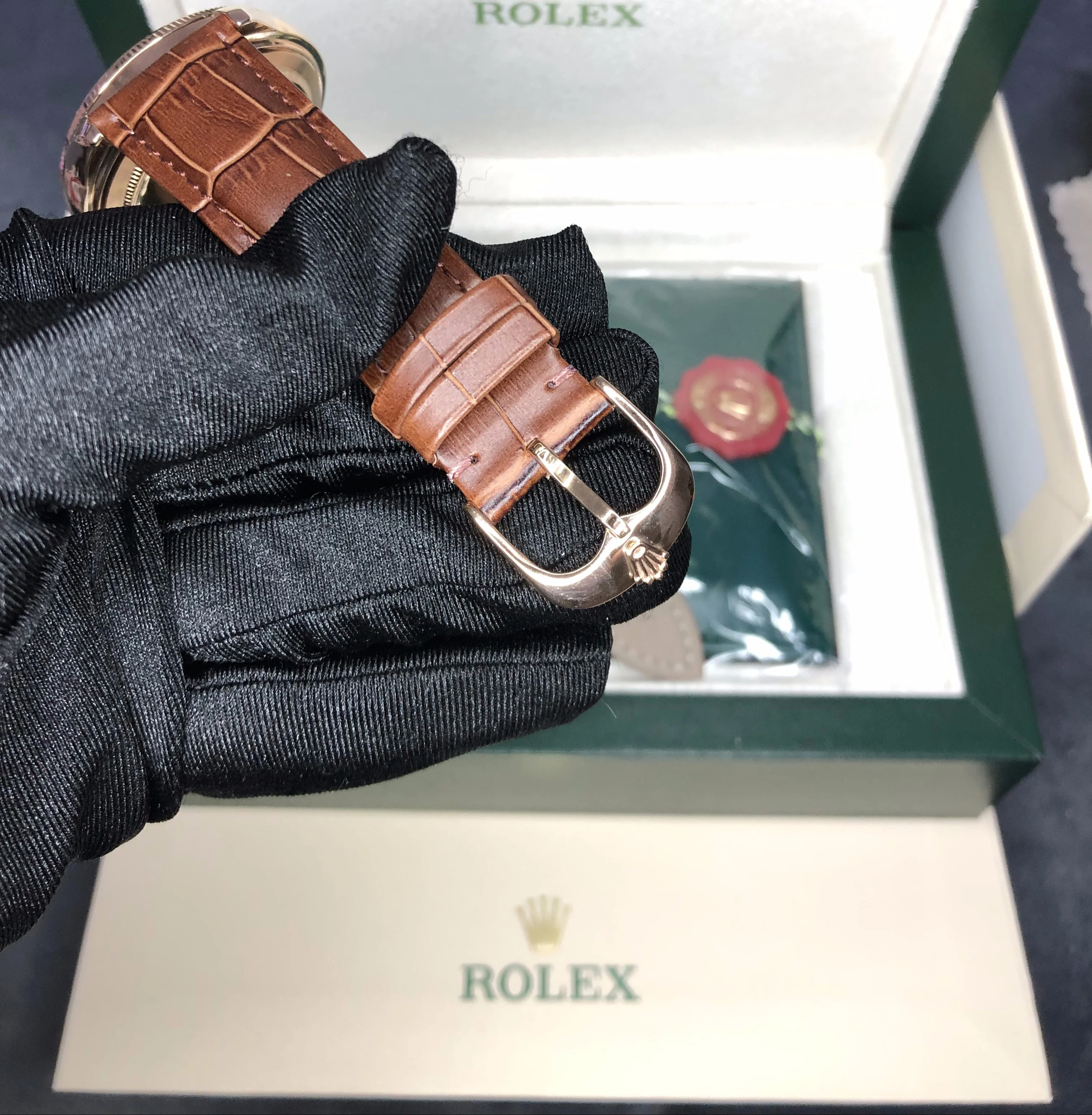 Cellini Moonphase M50535-0002 39mm Super