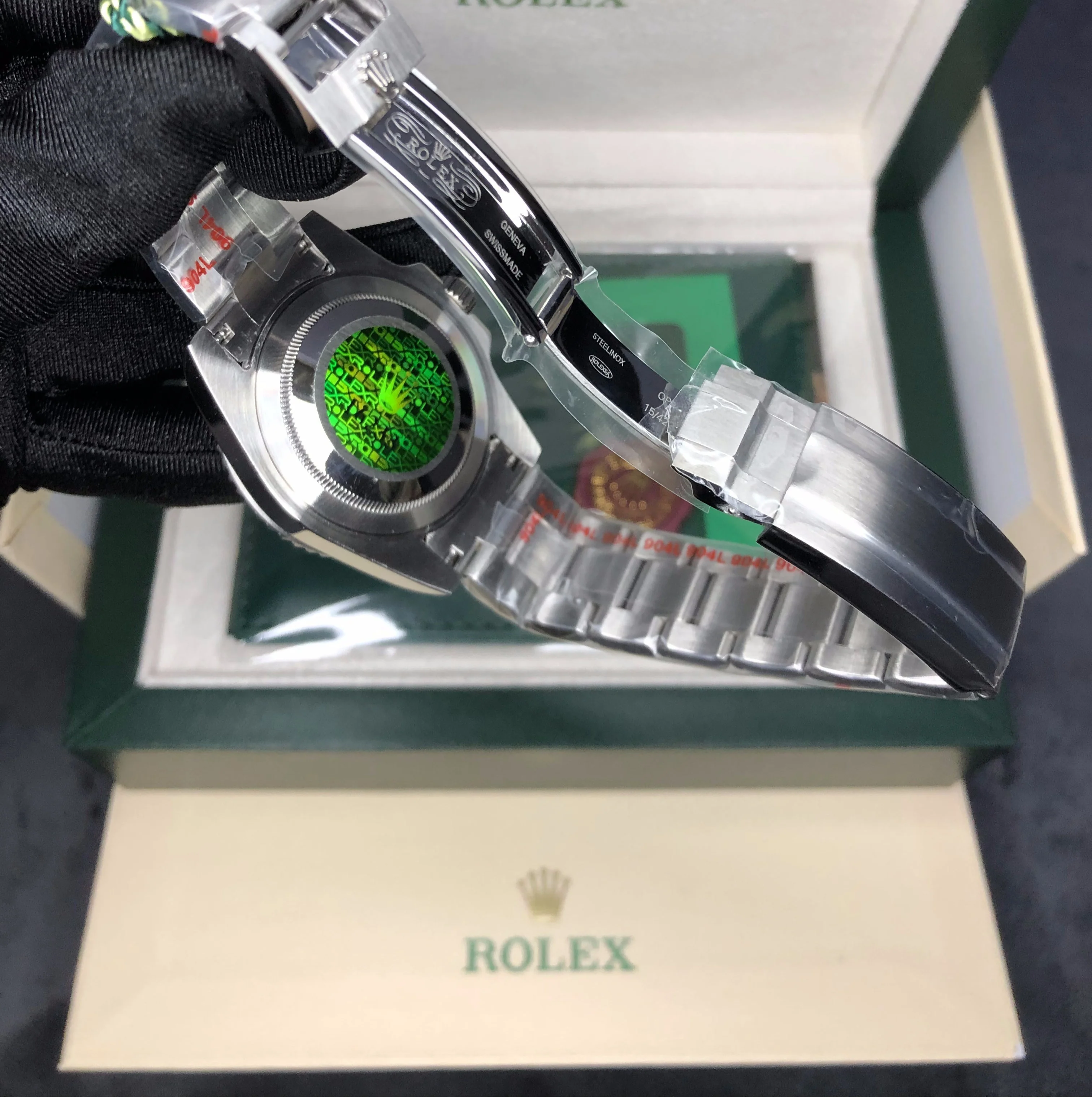 Submariner M116610LV-0002 41mm Super