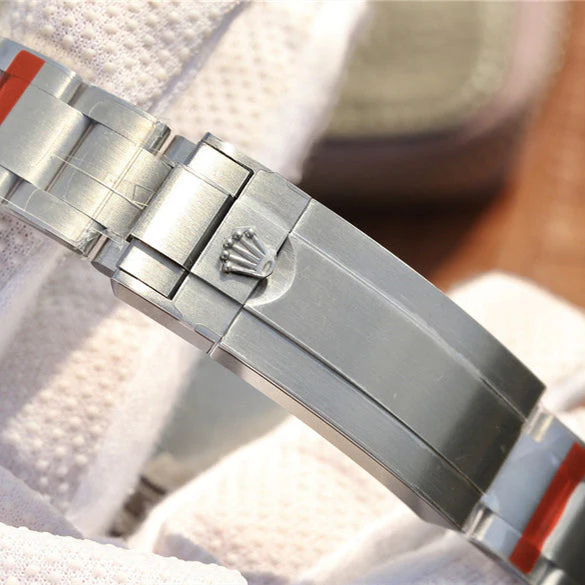 SUBMARINER SILVER BLUE / RED DIAMOND 40MM Super