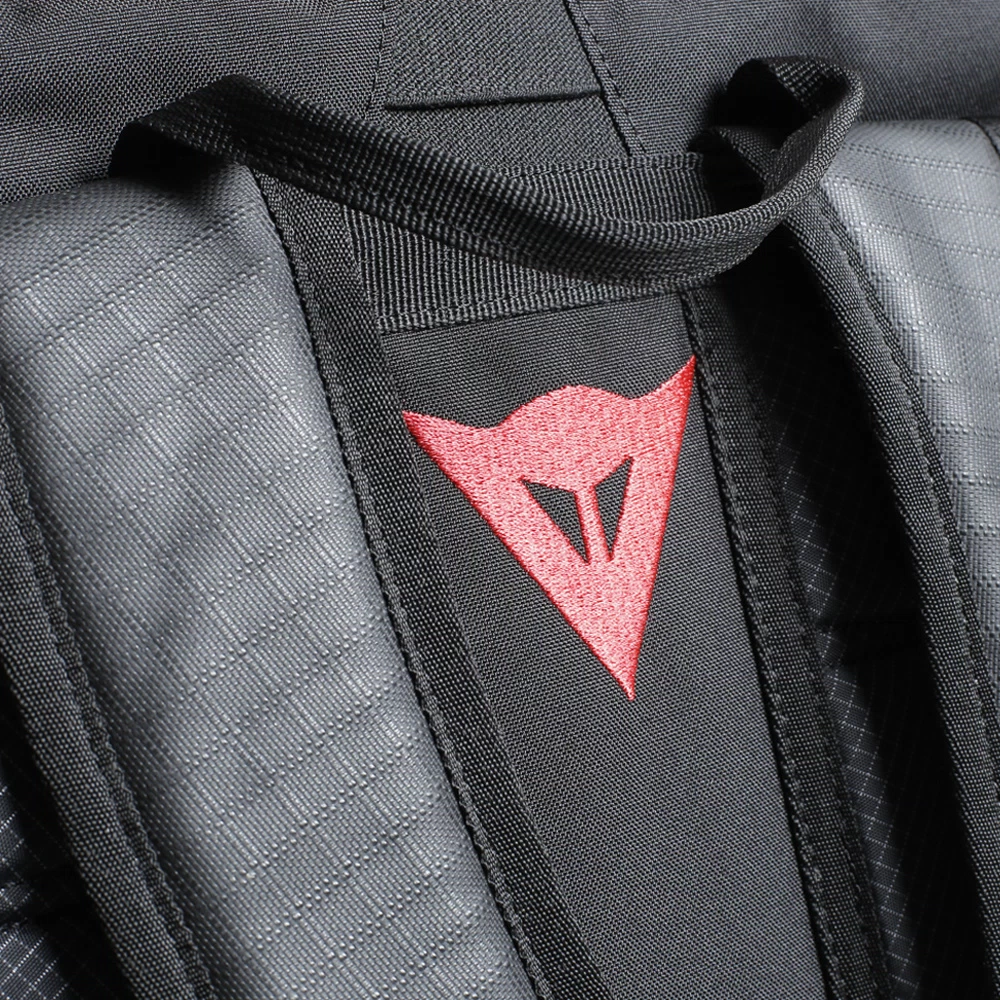 D-THROTE BACK PACK