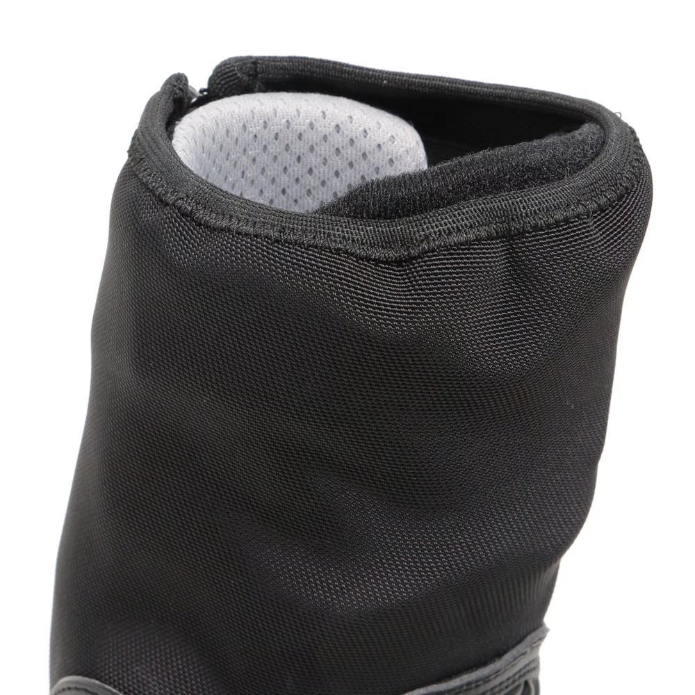 AXIAL GORE-TEX BOOTS