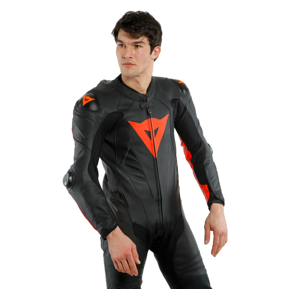 LAGUNA SECA 5 1PC LEATHER SUIT PERF.