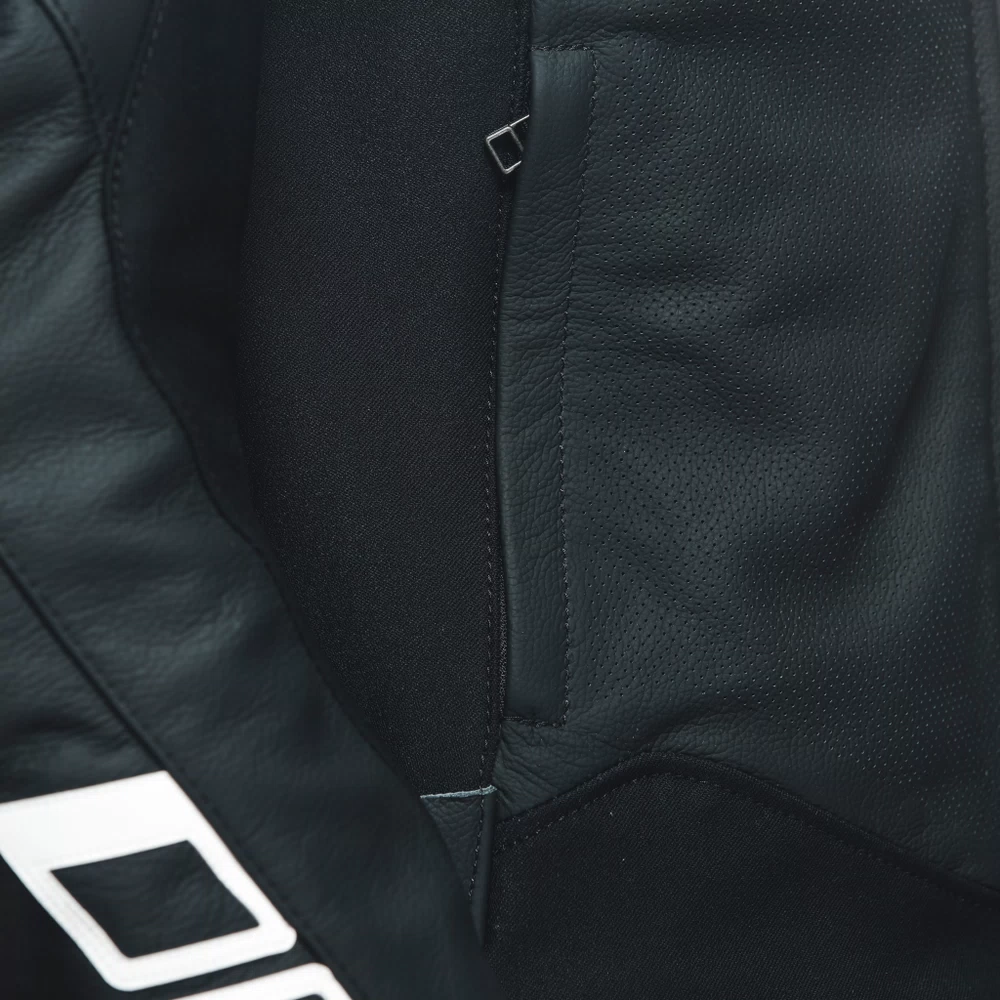 SPORTIVA LEATHER JACKET PERF.