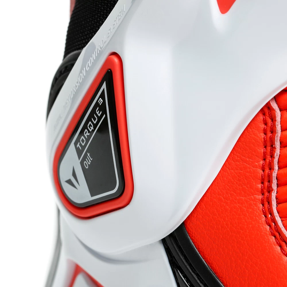 TORQUE 3 OUT LADY BOOTS