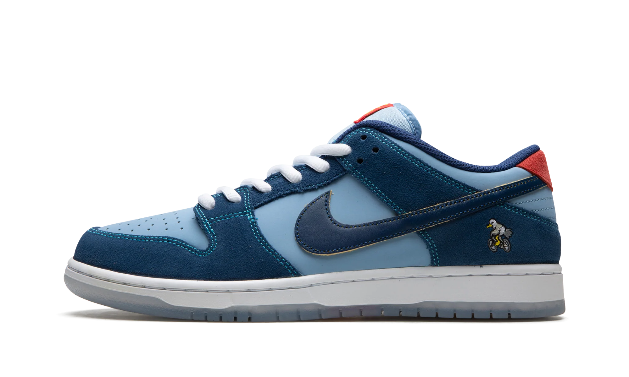 SB Dunk Low PRM 