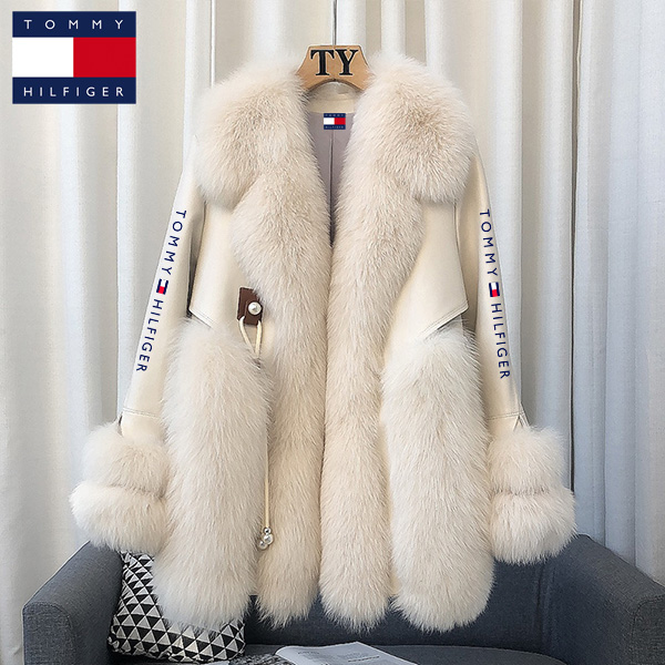 Palton calduros elegant din blana de vulpe ​