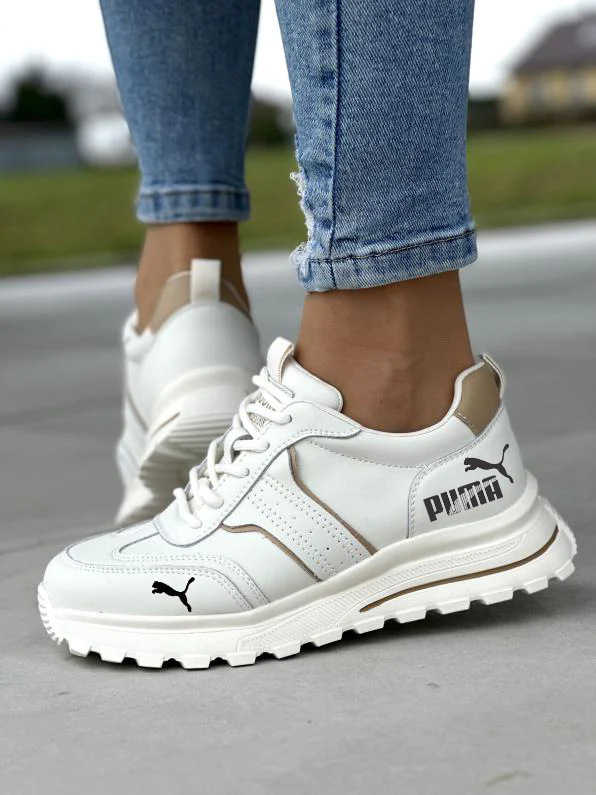 2025 fashionable and comfortable sports shoes with a soft sole for women