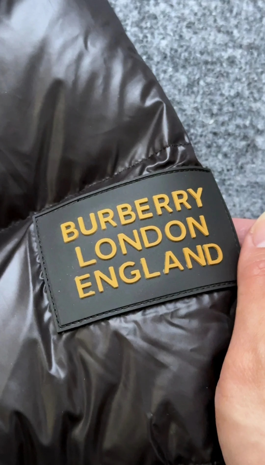 Puffer Jacket  — Stay Warm, Chic & Confident All Winter