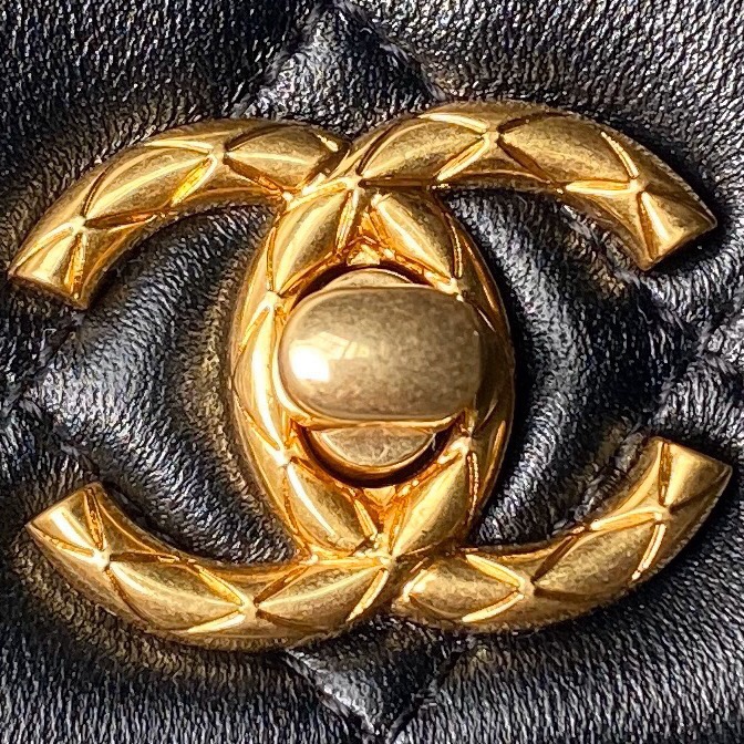 CHANEL Mini flap bag Polished lambskin with gold coloured metal black-AS4972