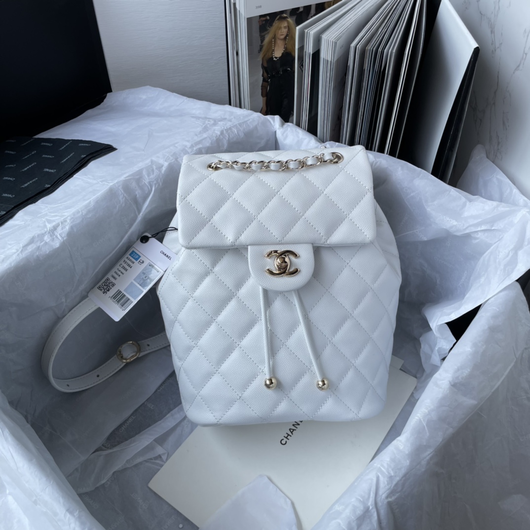 CHANEL Backpacks Grain-embossed shiny calf leather with gold-coloured metal White -AS4058